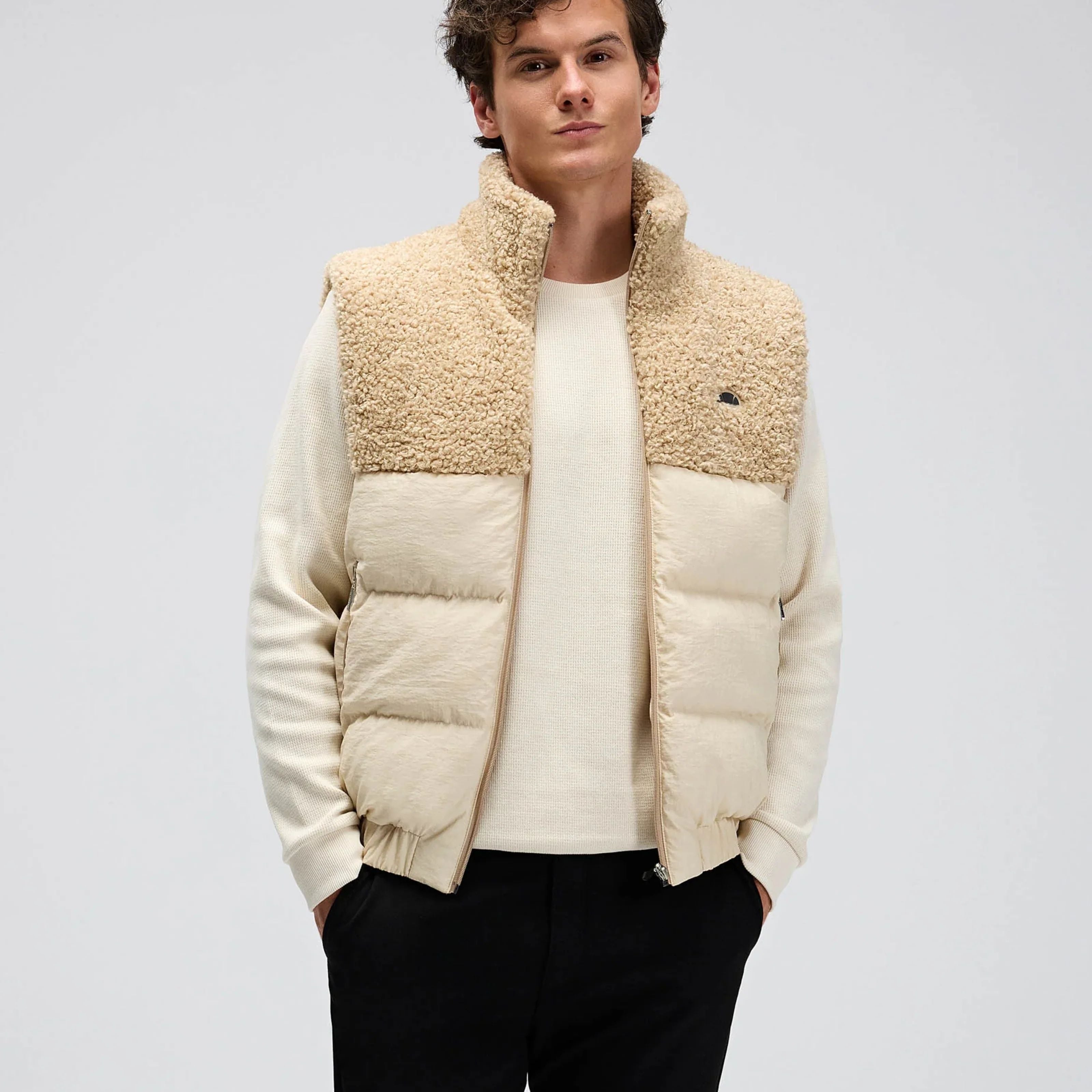 Ellesse Erkek Dolgulu Yelek EM532-BG