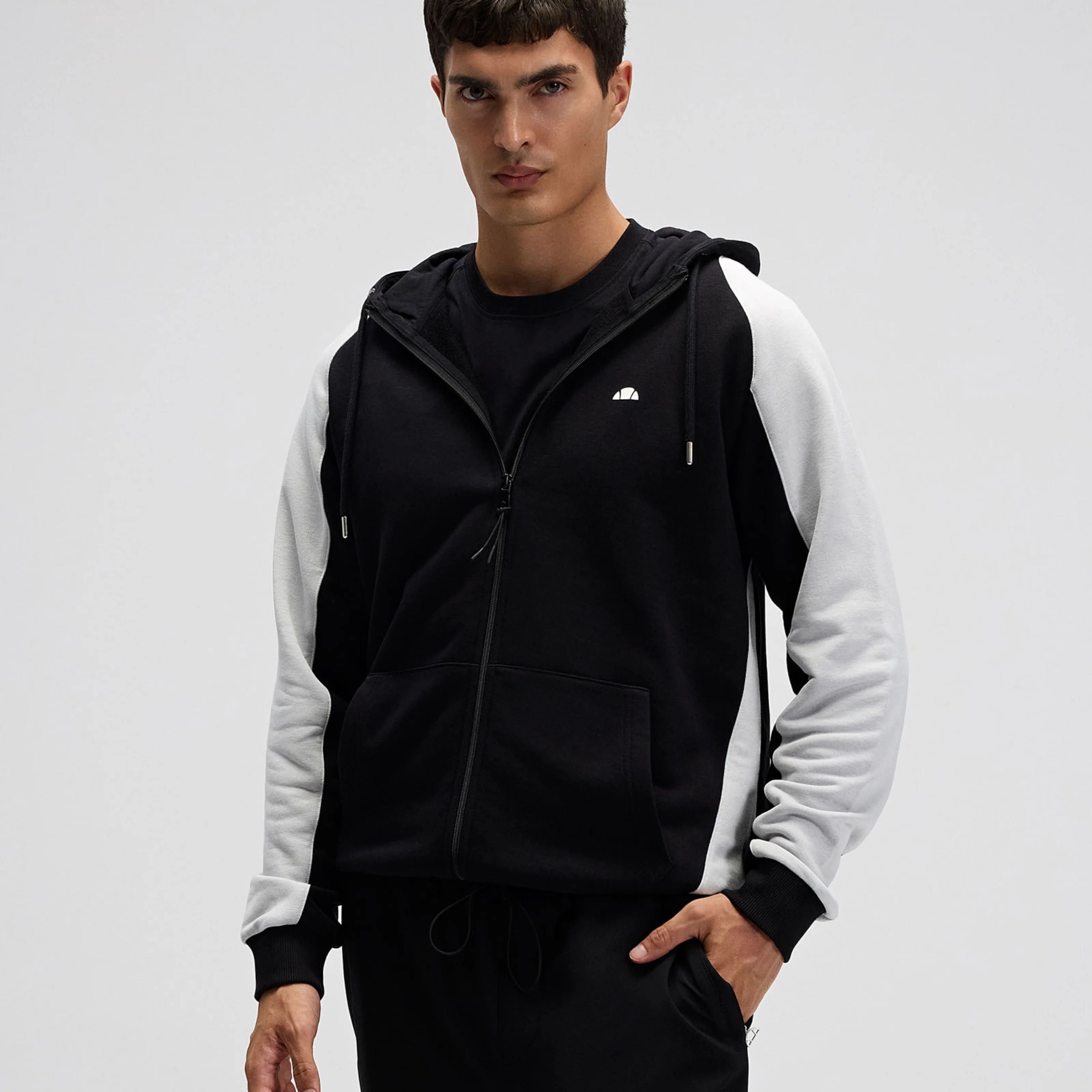 Ellesse Erkek Fermuarlı Kapüşonlu Sweat EM560-BK