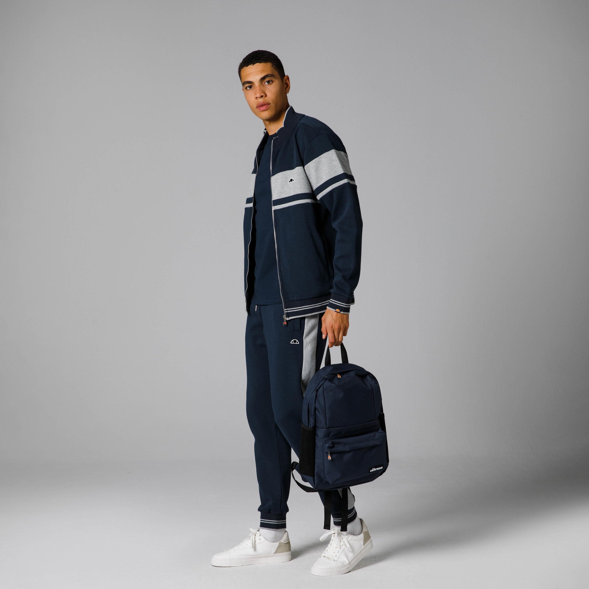 Ellesse Fermuarlı Erkek Sweatshirt EM209-NV