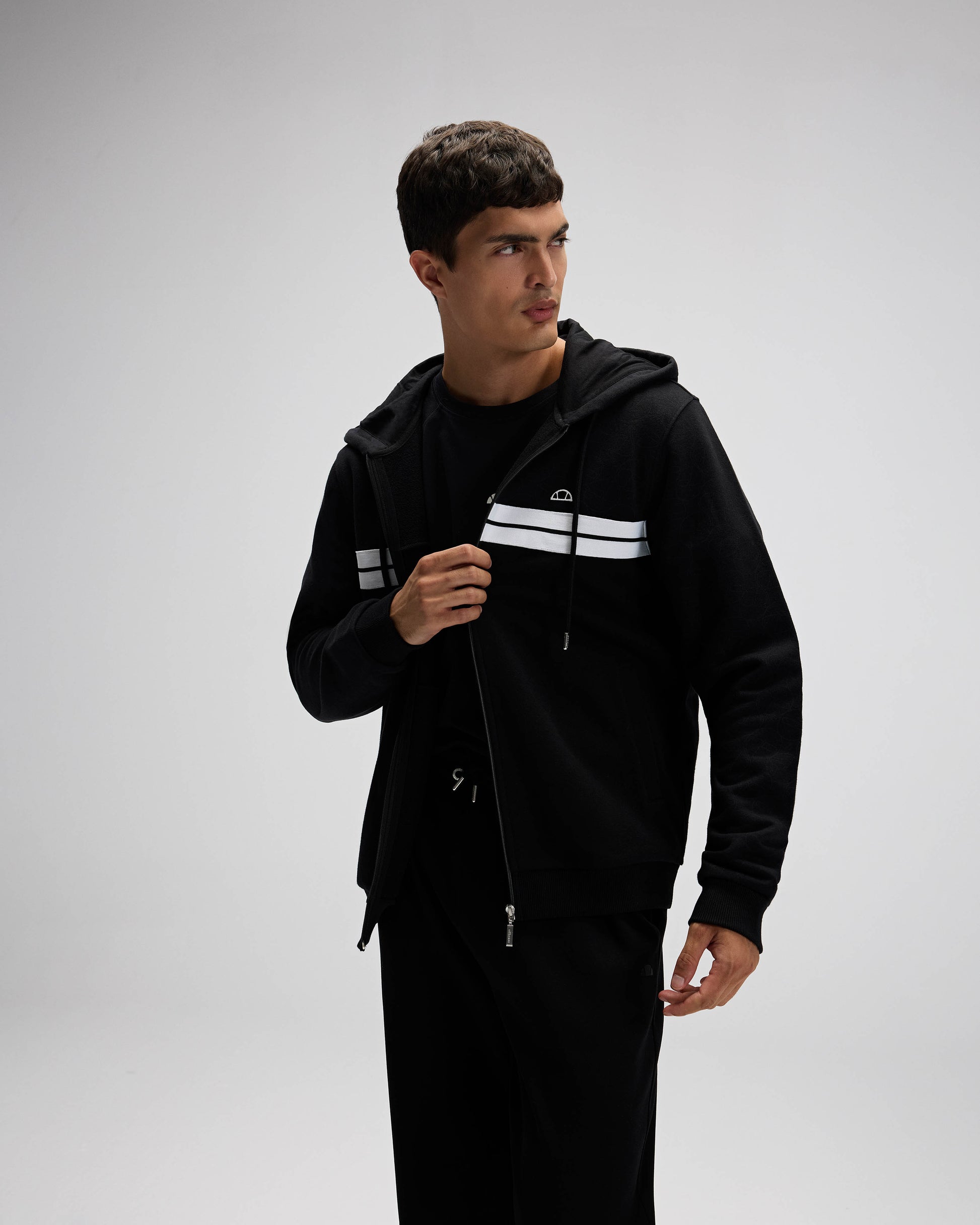 Ellesse Erkek Kapüşonlu Sweatshirt EM617-BK