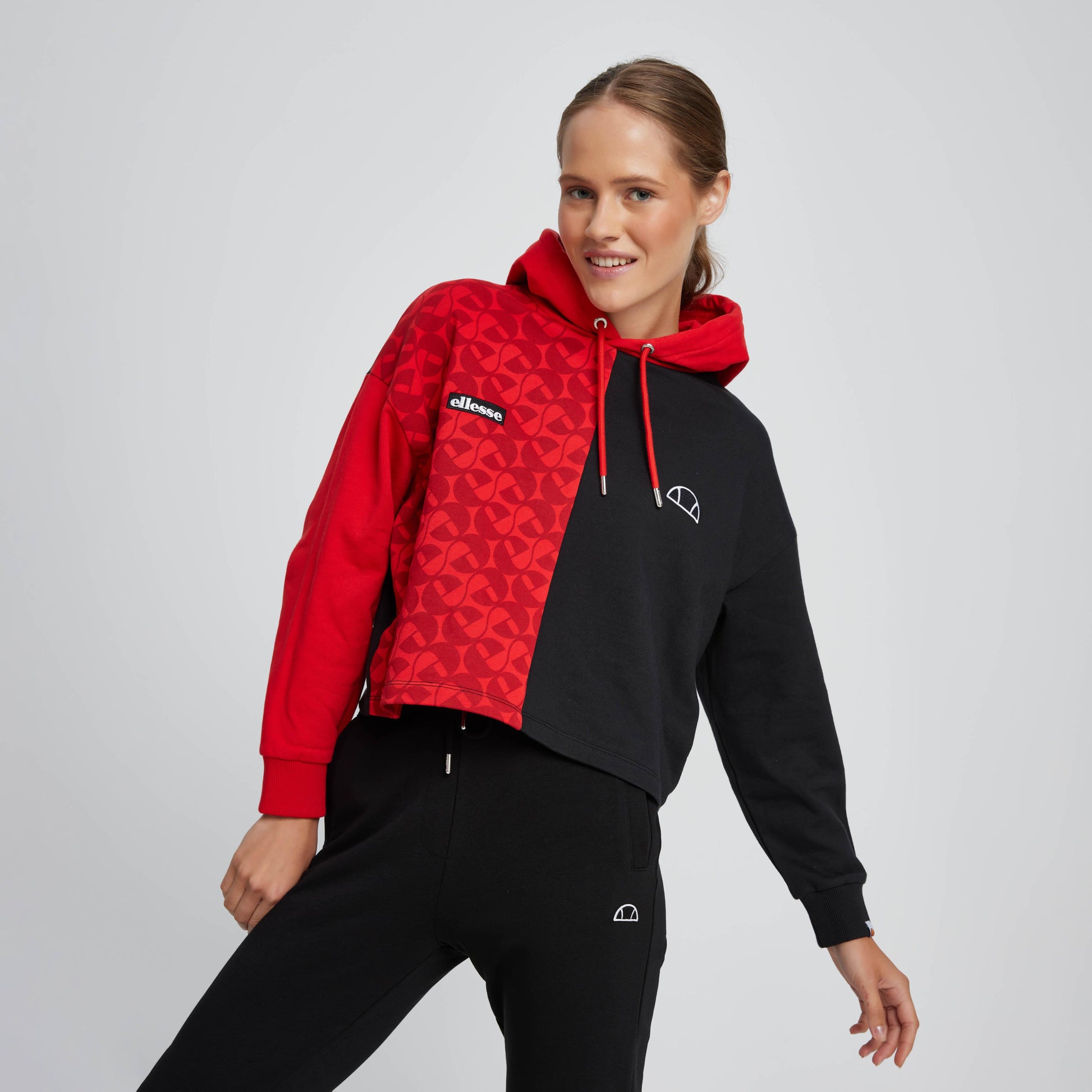 Ellesse Kadın Kapüşonlu Sweatshirt EF061-RD