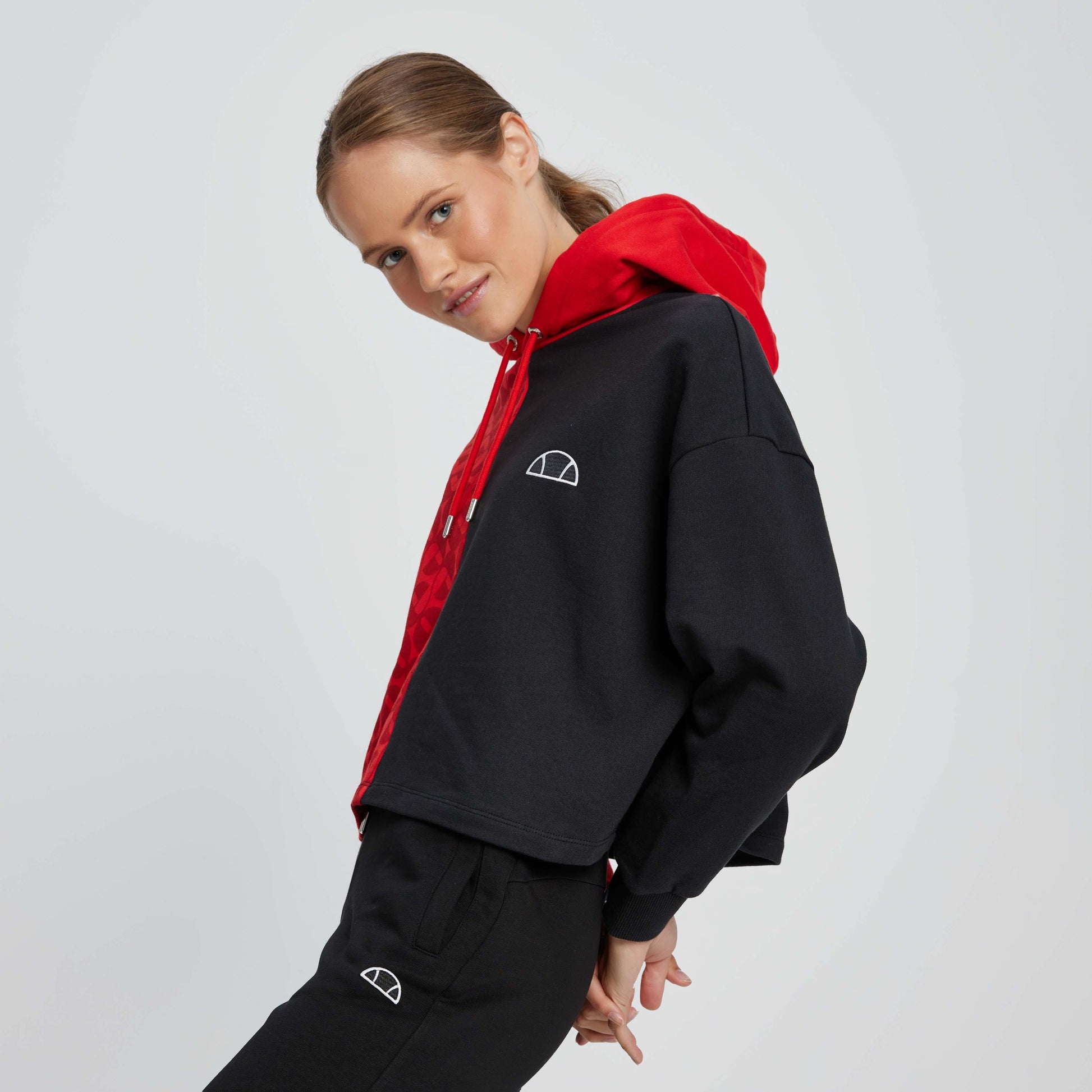 Ellesse Kadın Kapüşonlu Sweatshirt EF061-RD