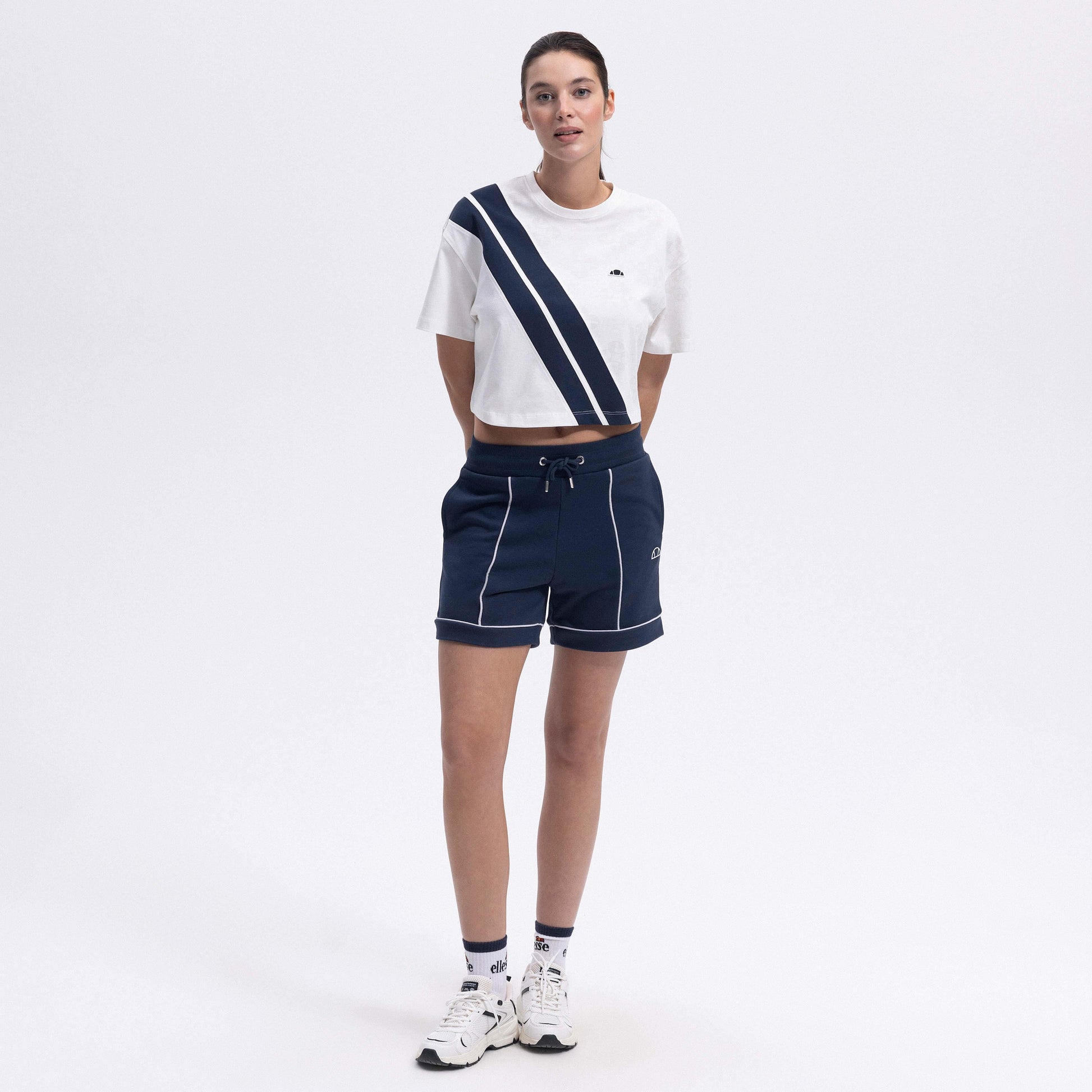 Ellesse Kadın Şort EF385-NV