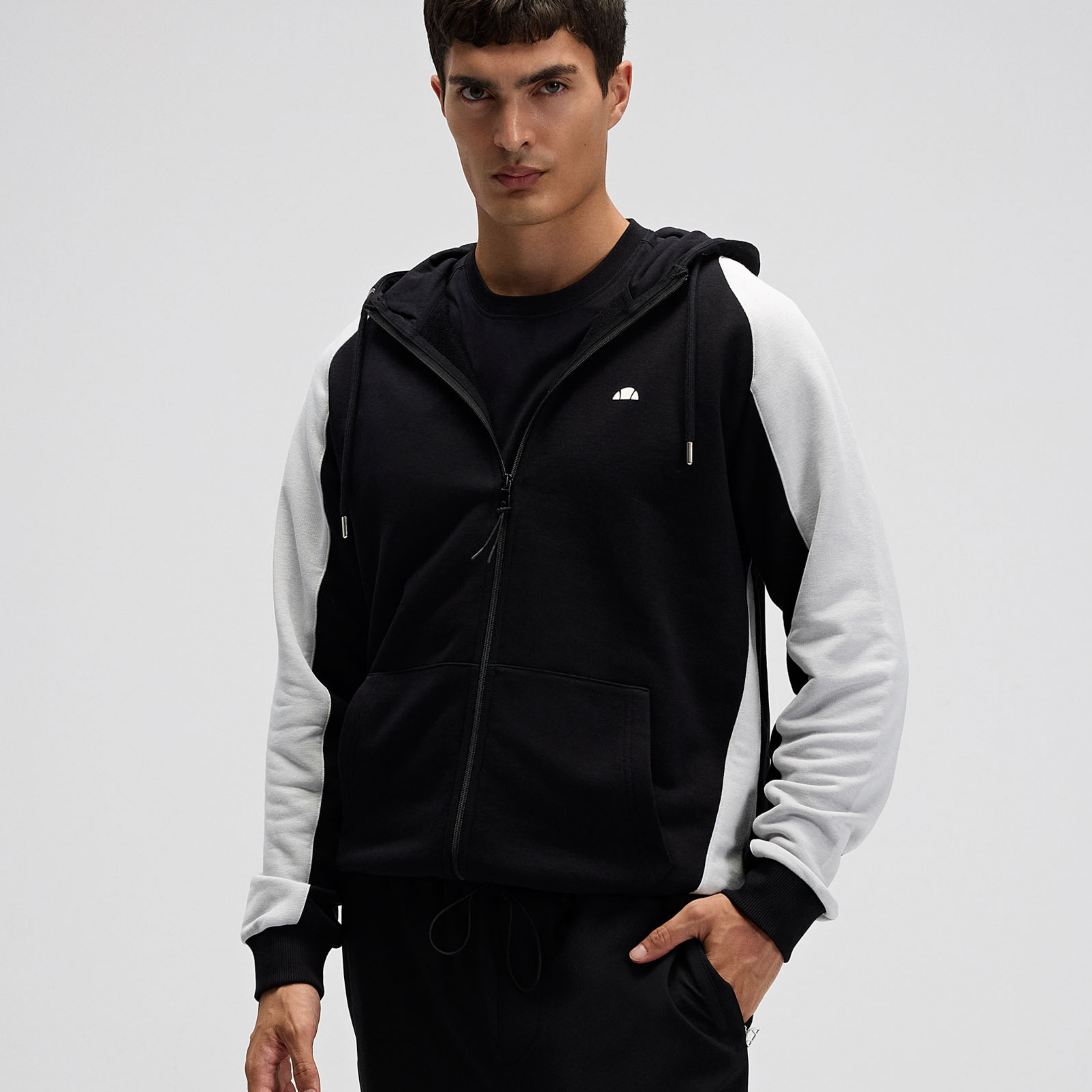 Ellesse Erkek Fermuarlı Kapüşonlu Sweat EM560-BK