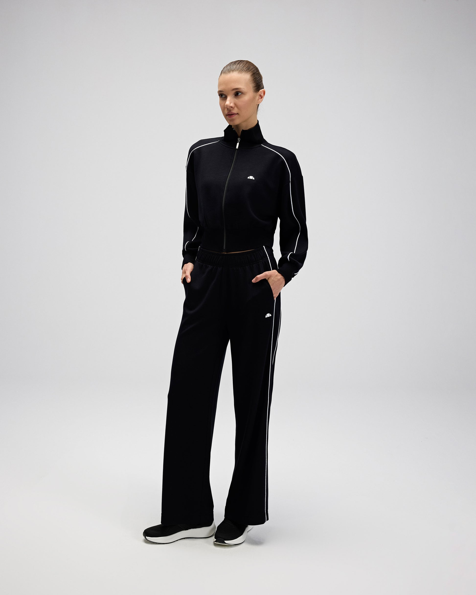 Ellesse Kadın Fermuarlı Sweat EF547-BK