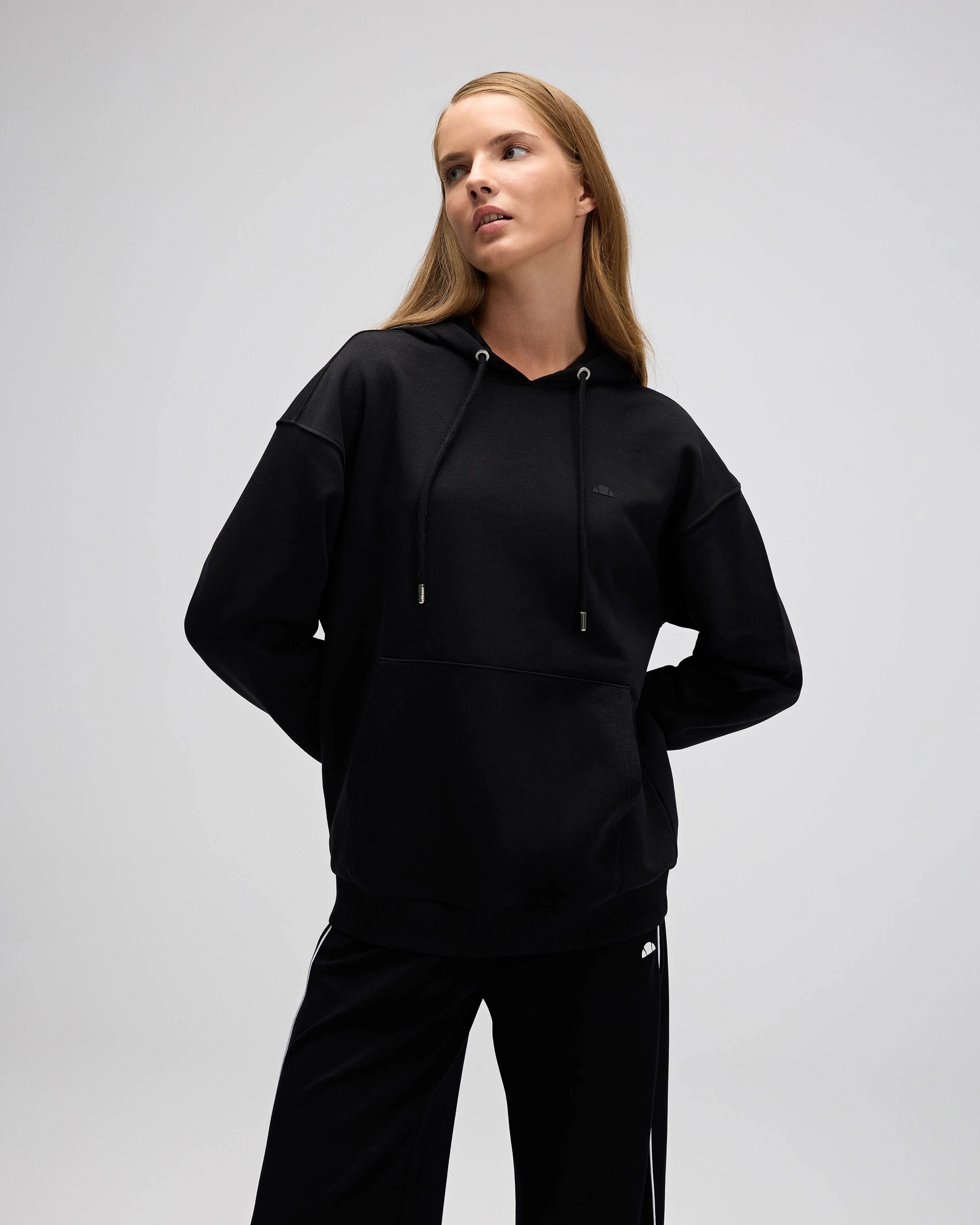 Ellesse Kadın Kapüşonlu Sweatshirt EF526-BK