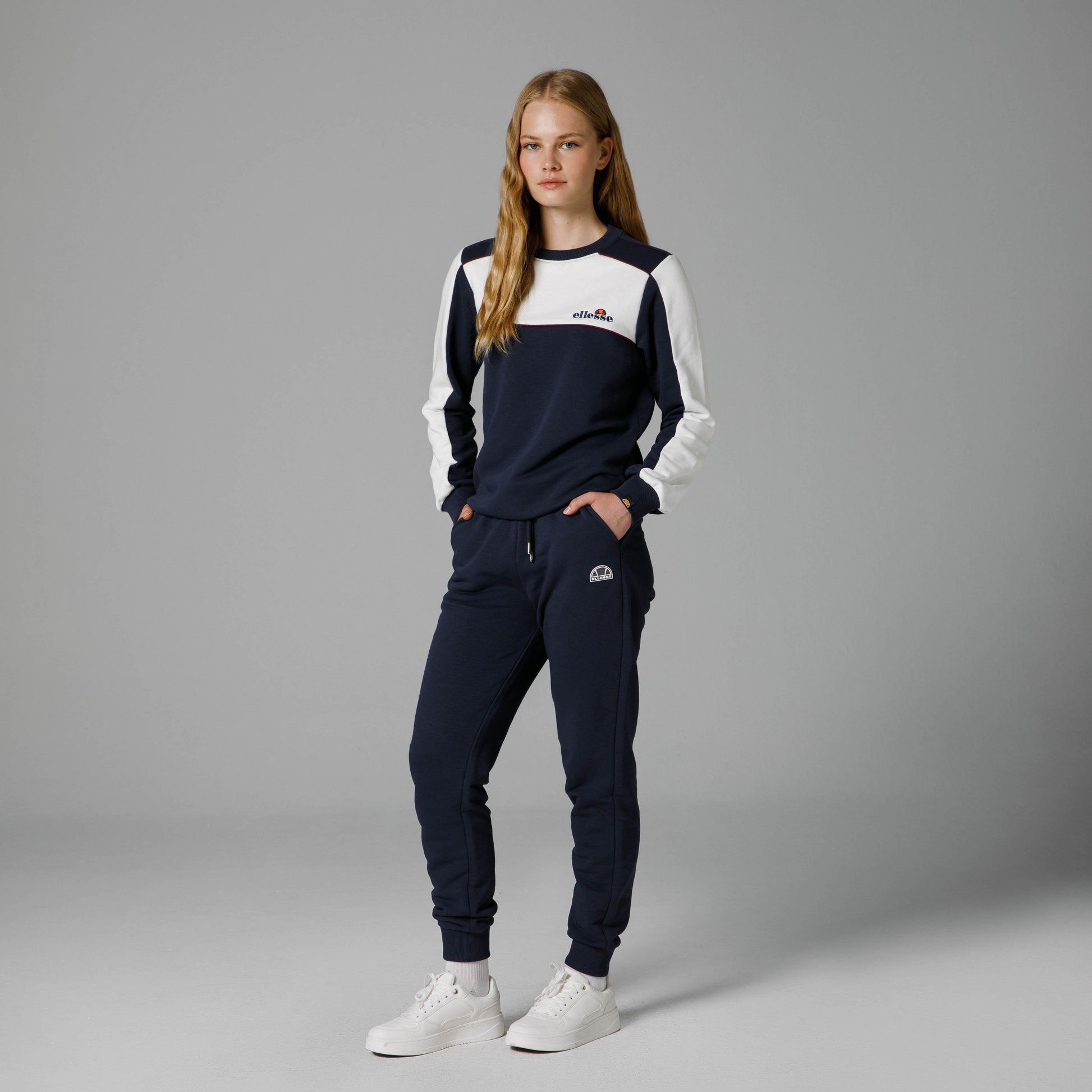 Ellesse Kadın Sweatshirt EF183-NV