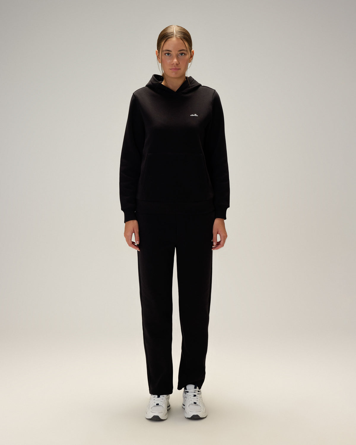 Ellesse Kapüşonlu Kadın Sweatshirt 6WF2004-BK