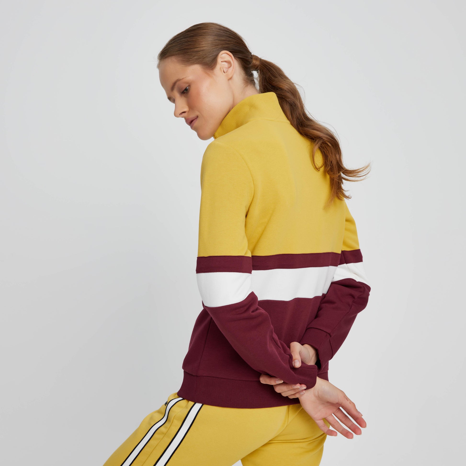 Ellesse Kadın 3/4 Fermuarlı Üst EF083-BO