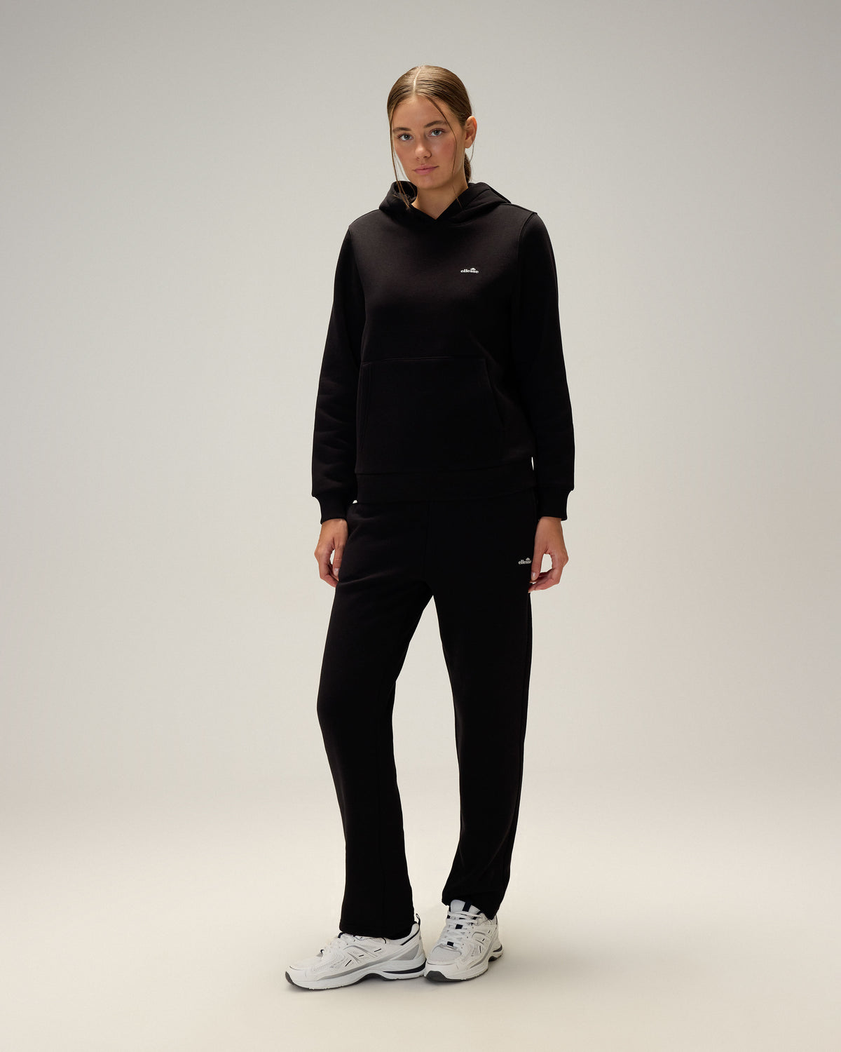 Ellesse Kapüşonlu Kadın Sweatshirt 6WF2004-BK