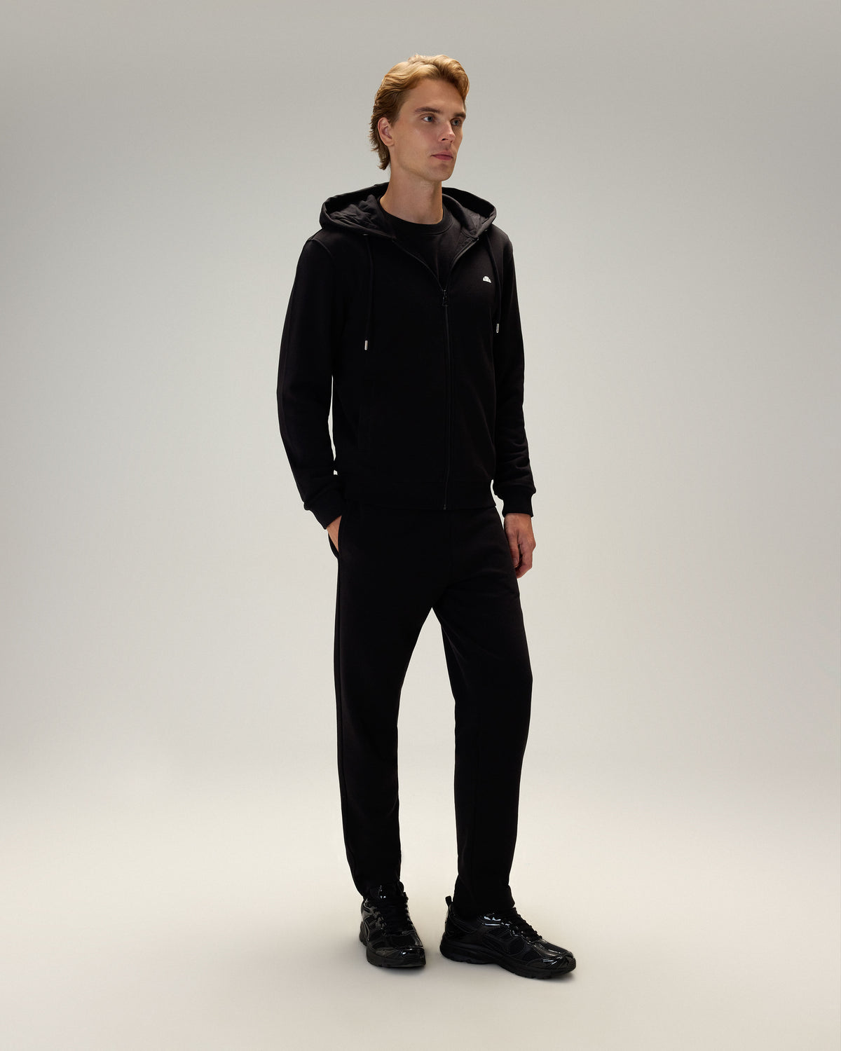 Ellesse Fermuarlı Kapüşonlu Erkek Sweatshirt 5wm1555-Bk