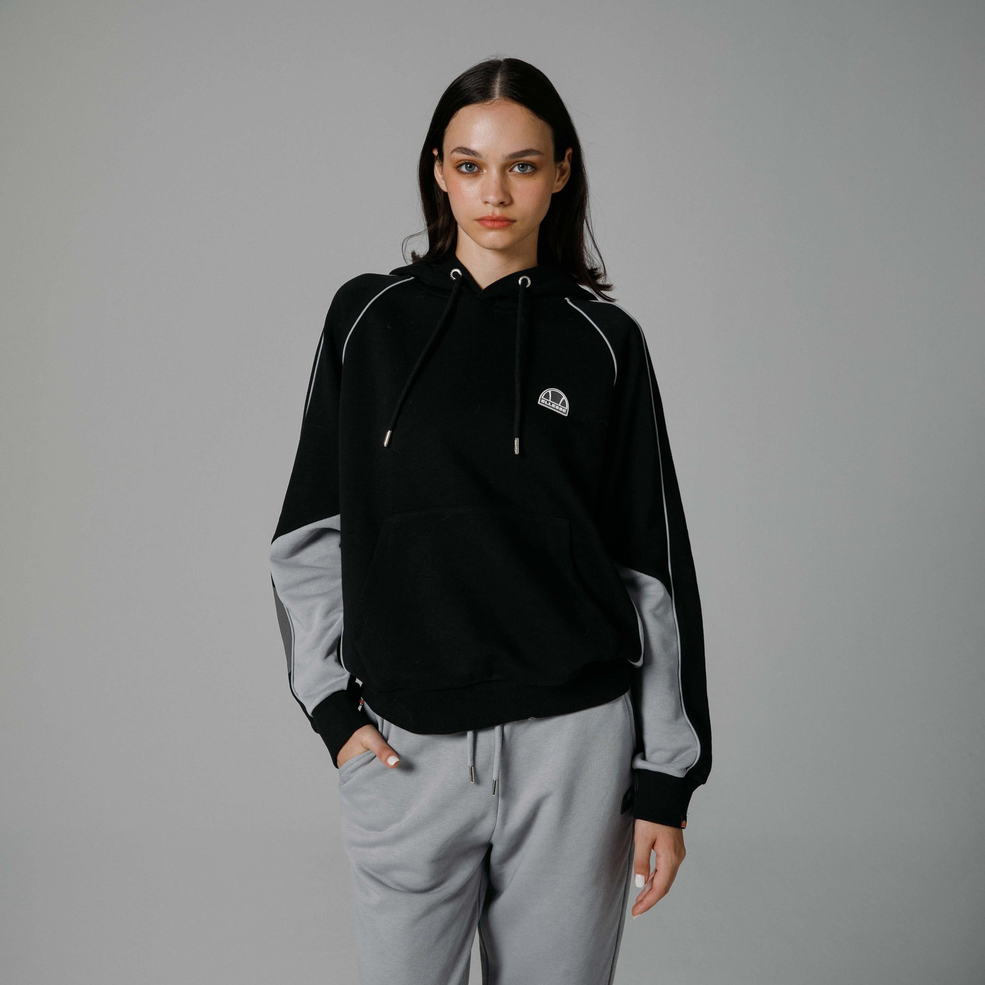 Ellesse Kapüşonlu Kadın Sweat EF196-BK
