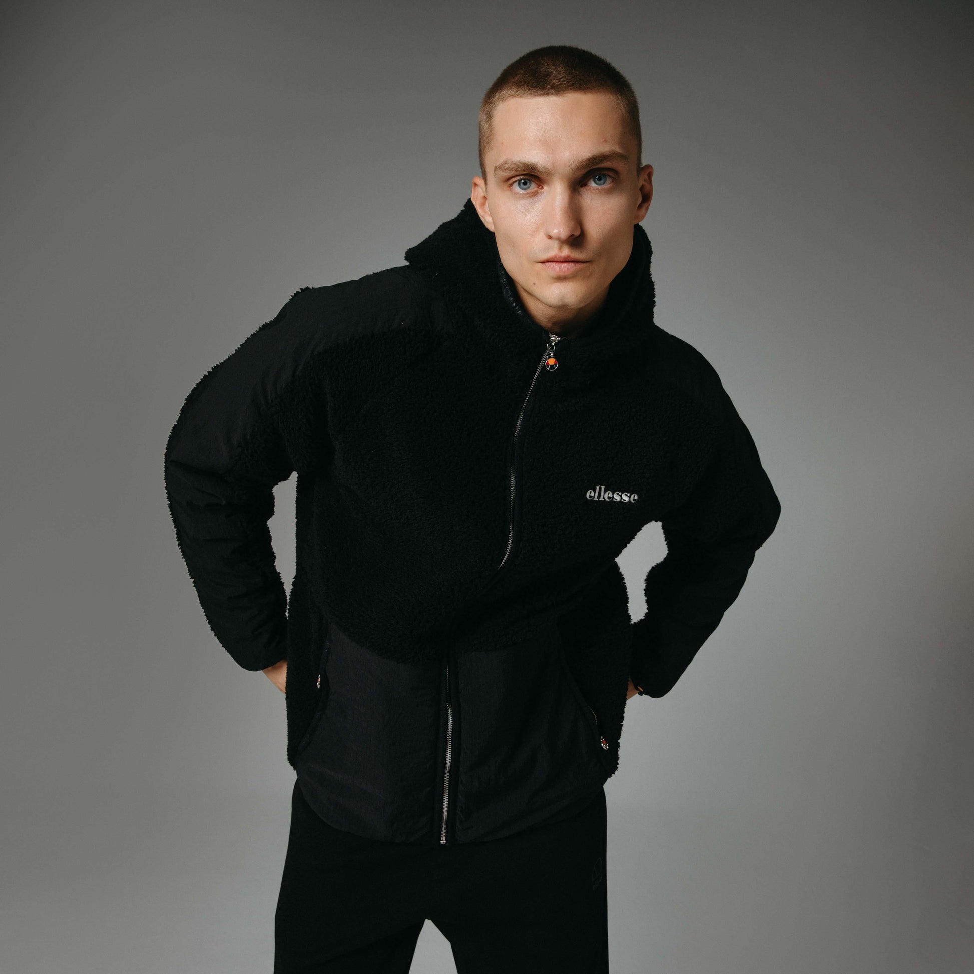 Ellesse Fermuarlı Kapüşonlu Erkek Ceket EM250-BK
