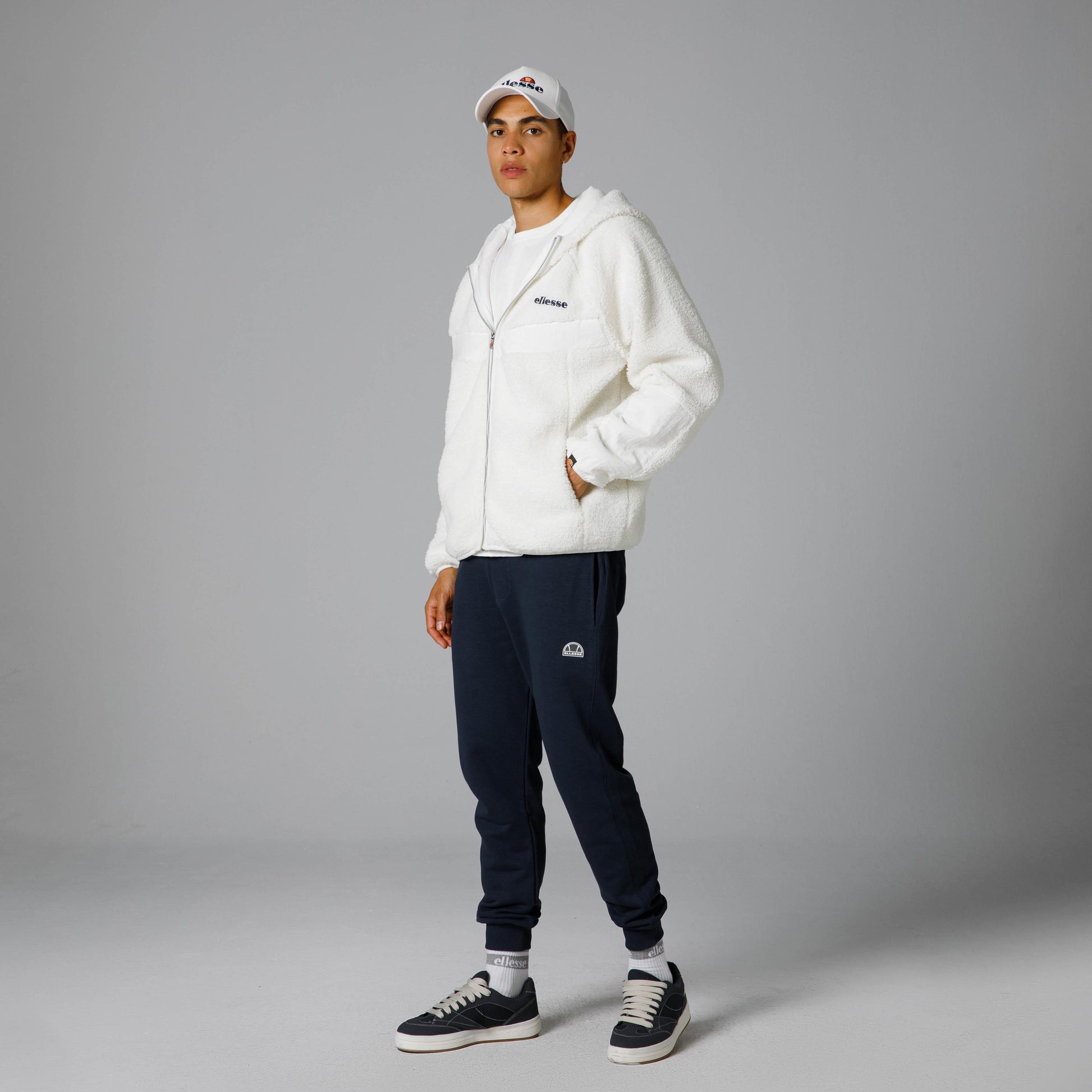 Ellesse Fermuarlı Kapüşonlu Erkek Ceket EM203-OF