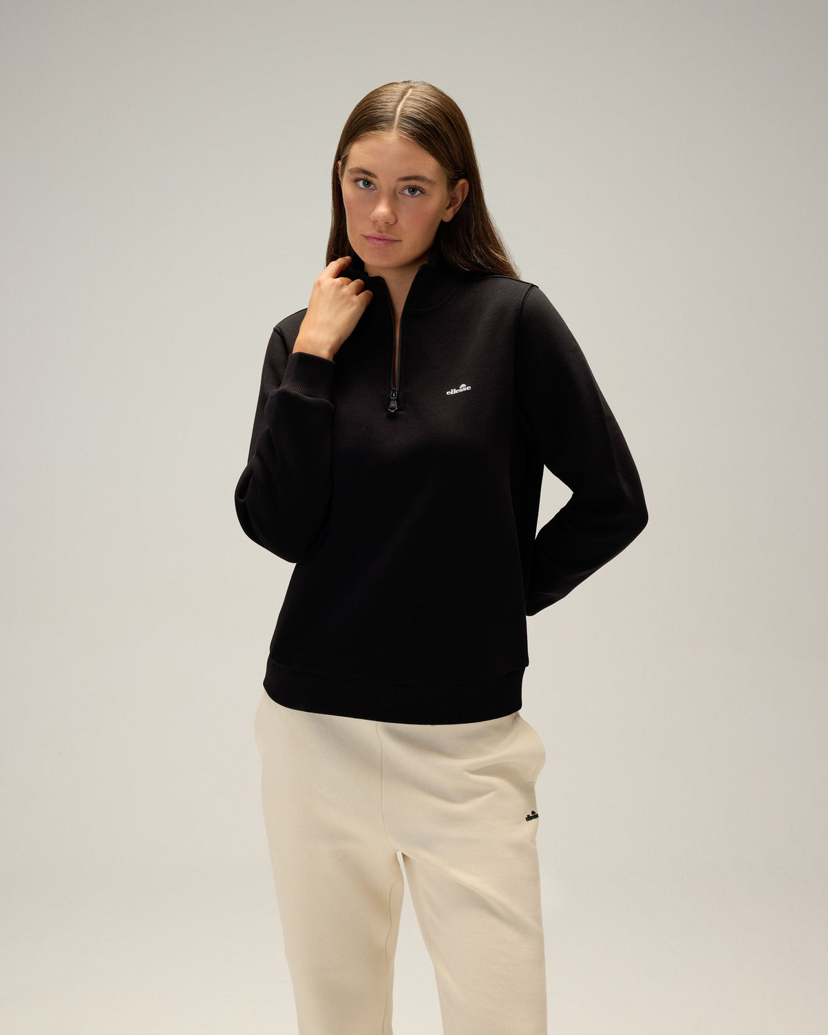 Ellesse Yarım Fermuarlı Kadın Sweatshirt 6WF1027-BK