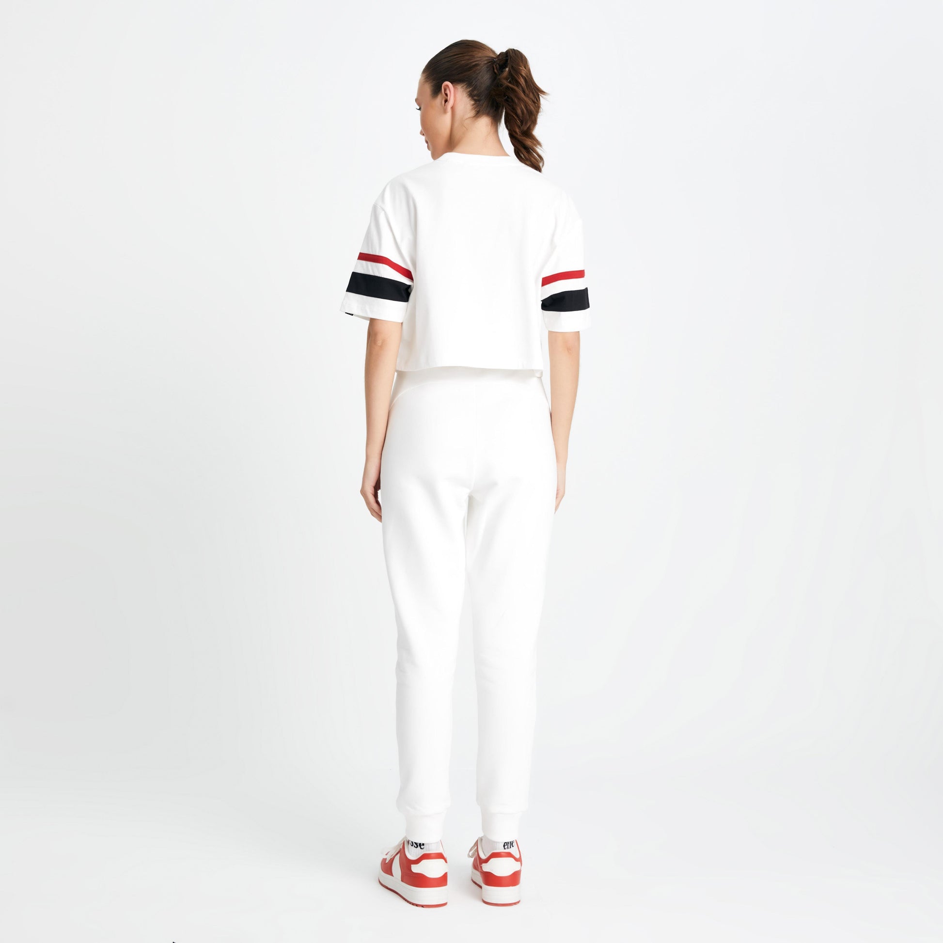 Ellesse Kadın Tişört EF102-OF