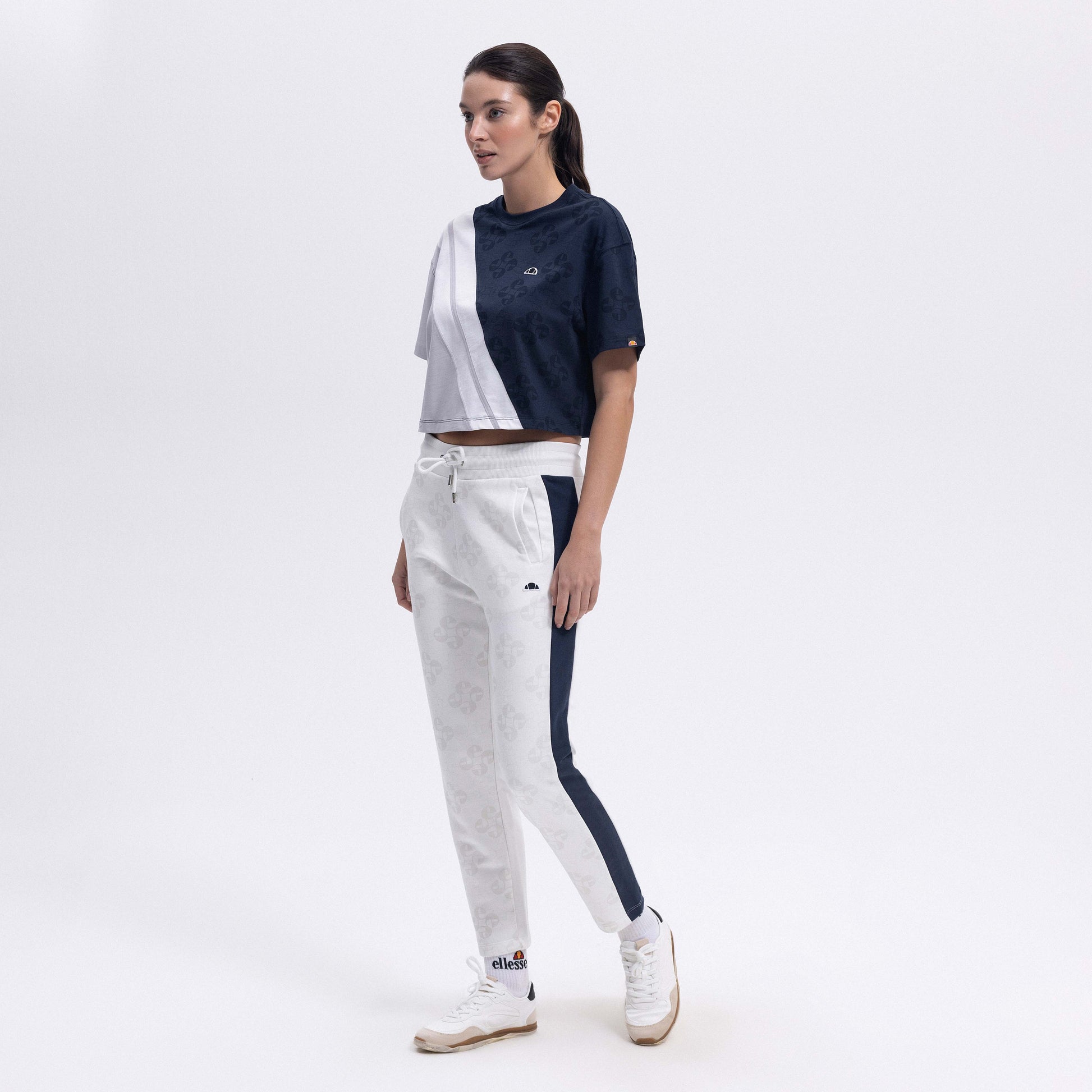 Ellesse Kadın Tişört EF376-NV