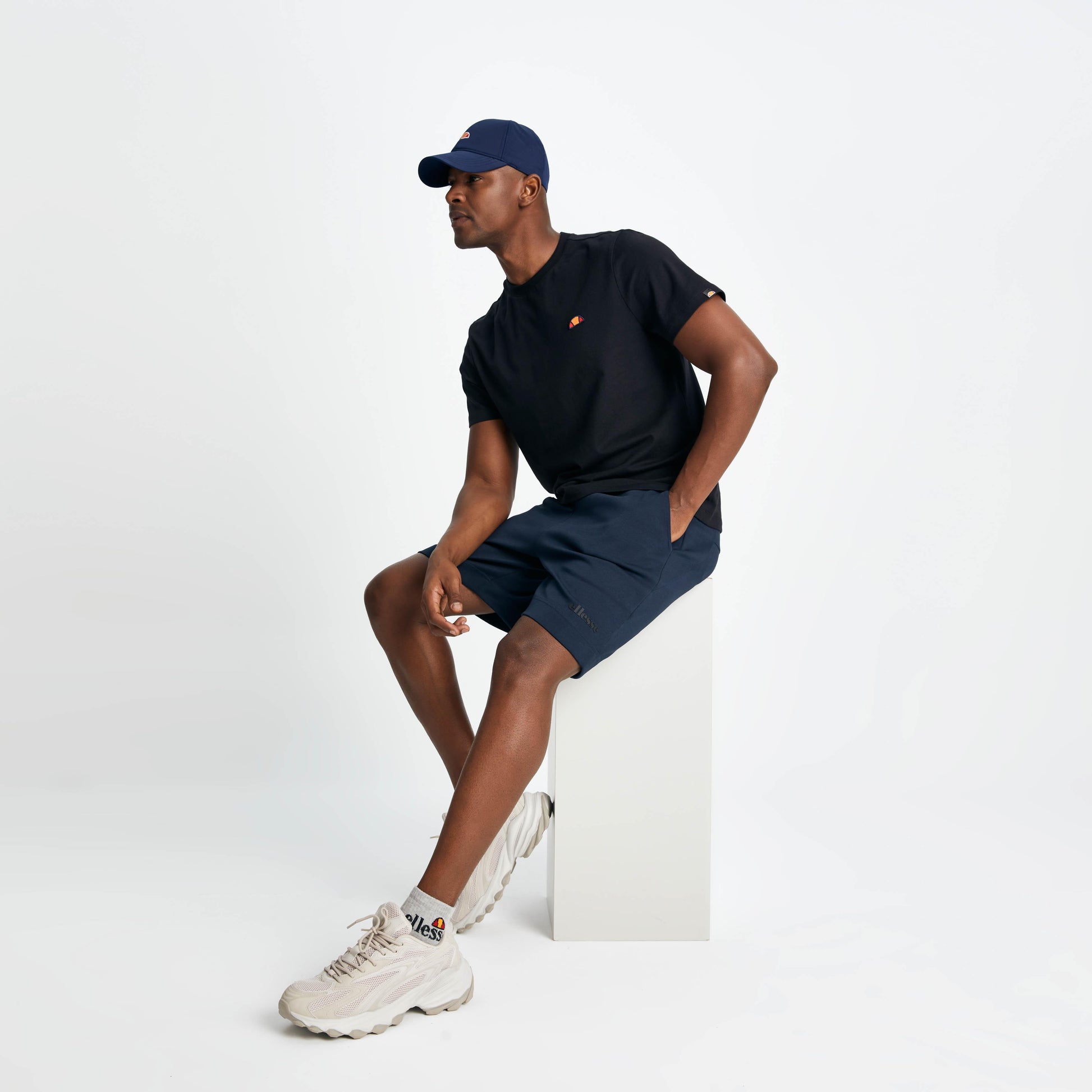 Ellesse Erkek Tişört EM133-BK
