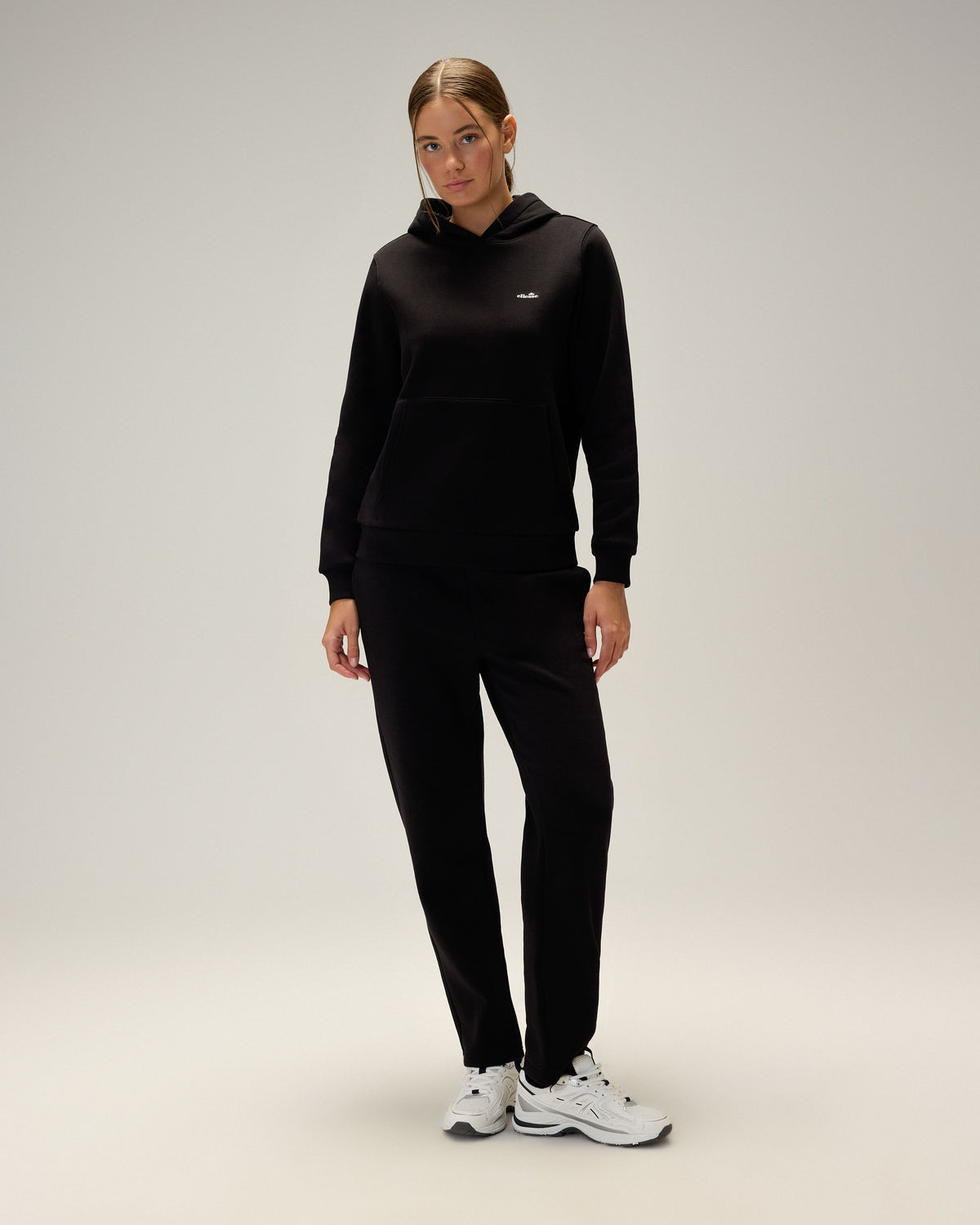 Ellesse Kapüşonlu Kadın Sweatshirt 6WF2004-BK