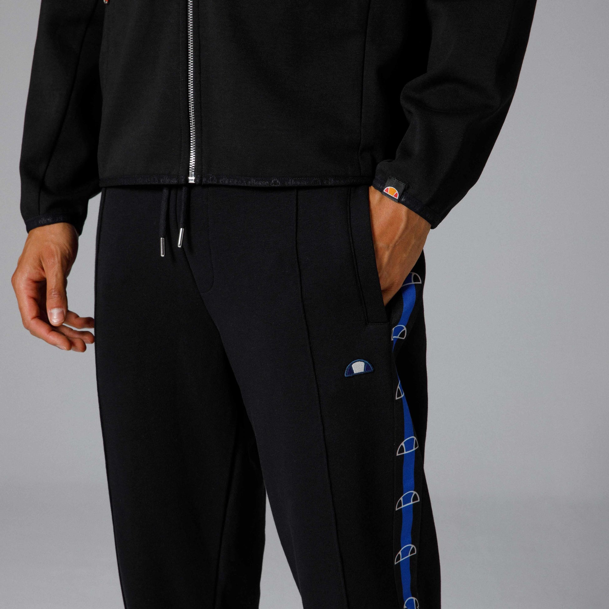 Ellesse Fermuarlı Kapüşonlu Erkek Sweat EM213-BK