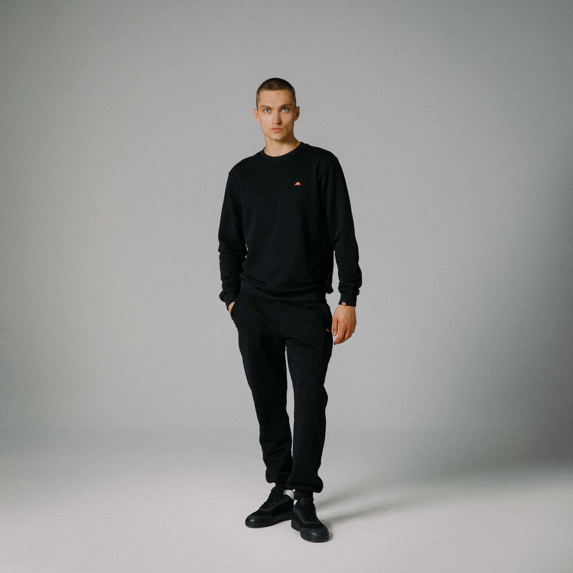 Ellesse Erkek Sweatshirt EM466-BK
