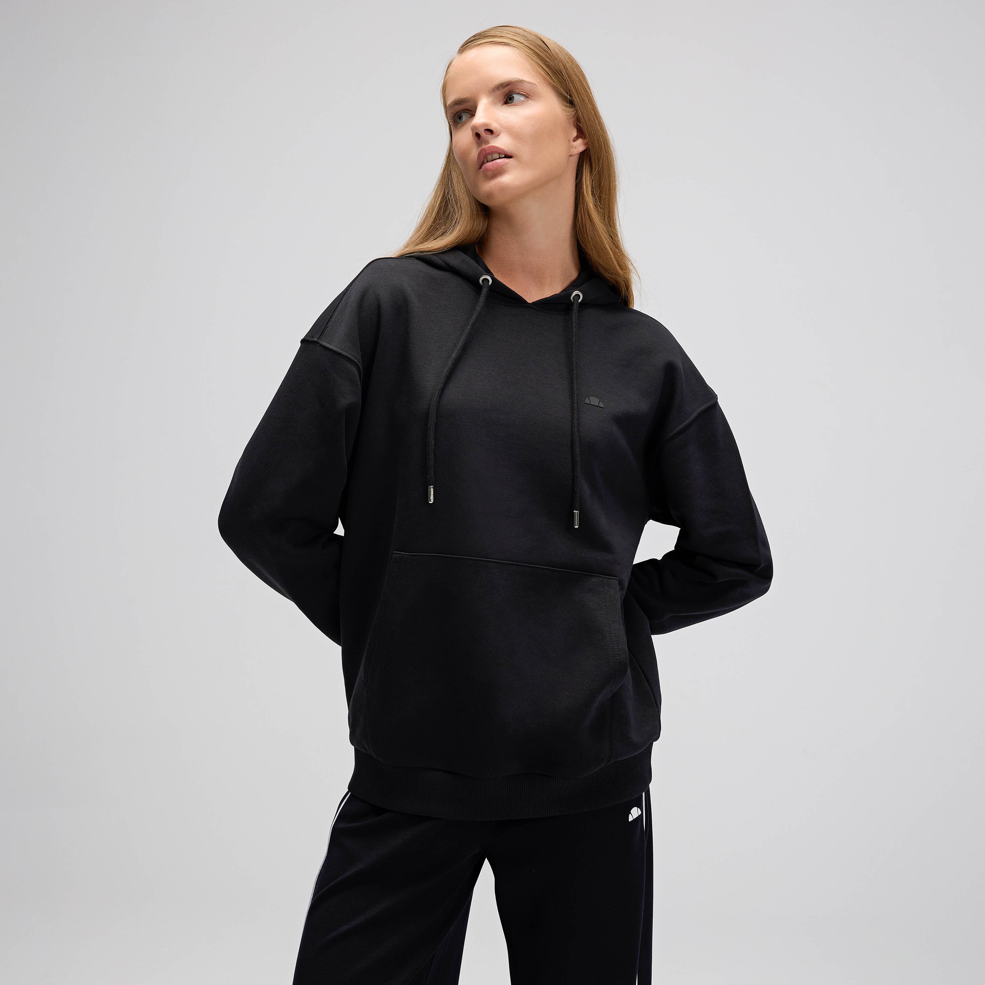 Ellesse Kadın Kapüşonlu Sweatshirt EF526-BK