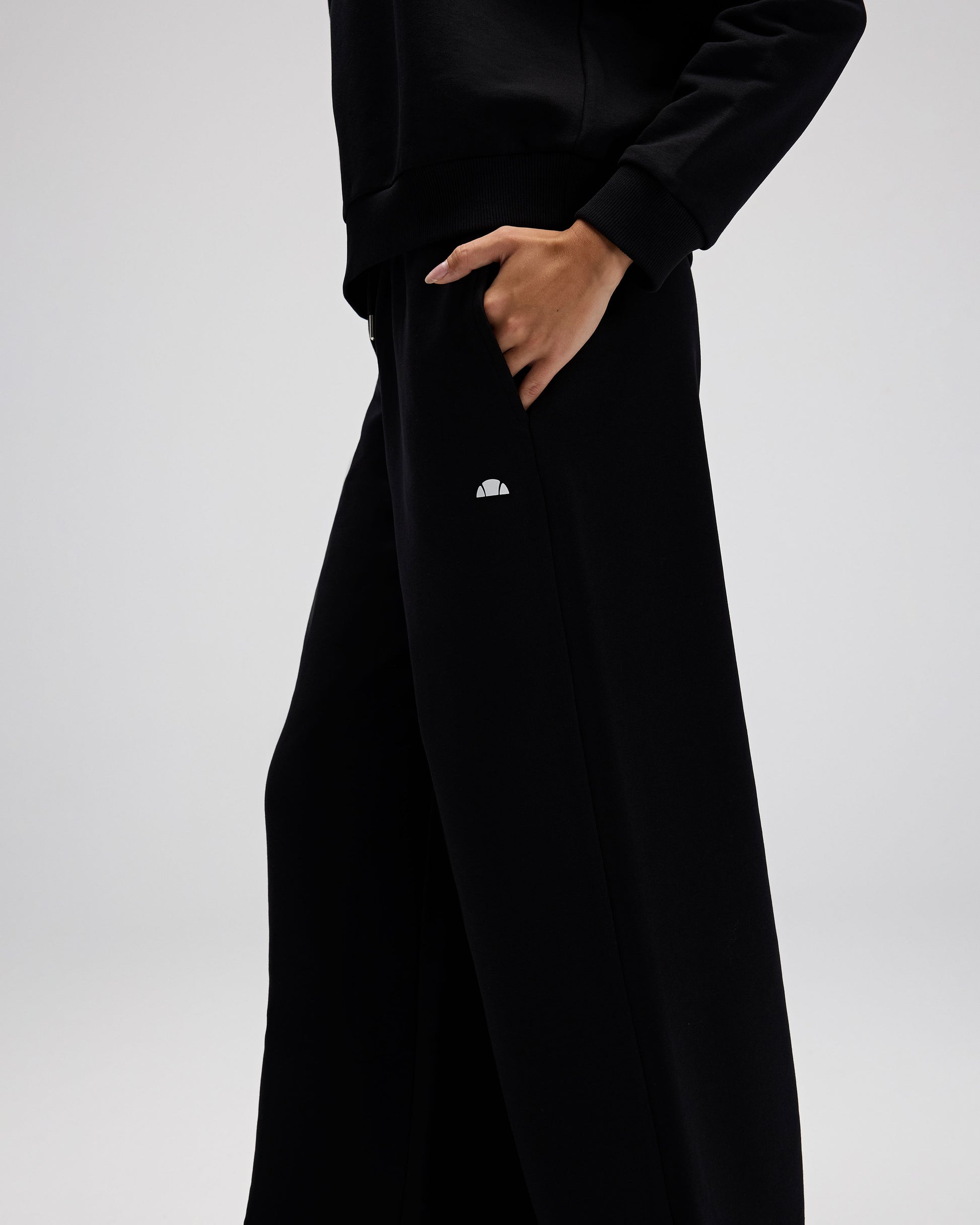 Ellesse Kadın Sweat Pantolon EF528-BK