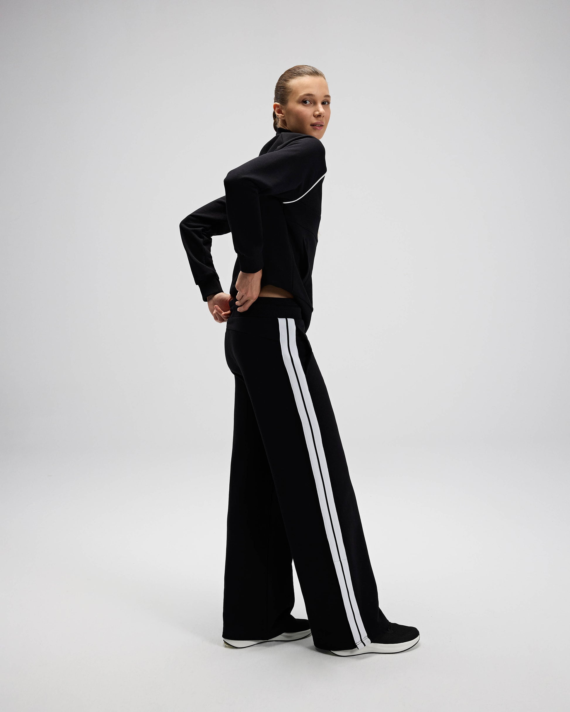 Ellesse Kadın Sweat Pantolon EF538-BK