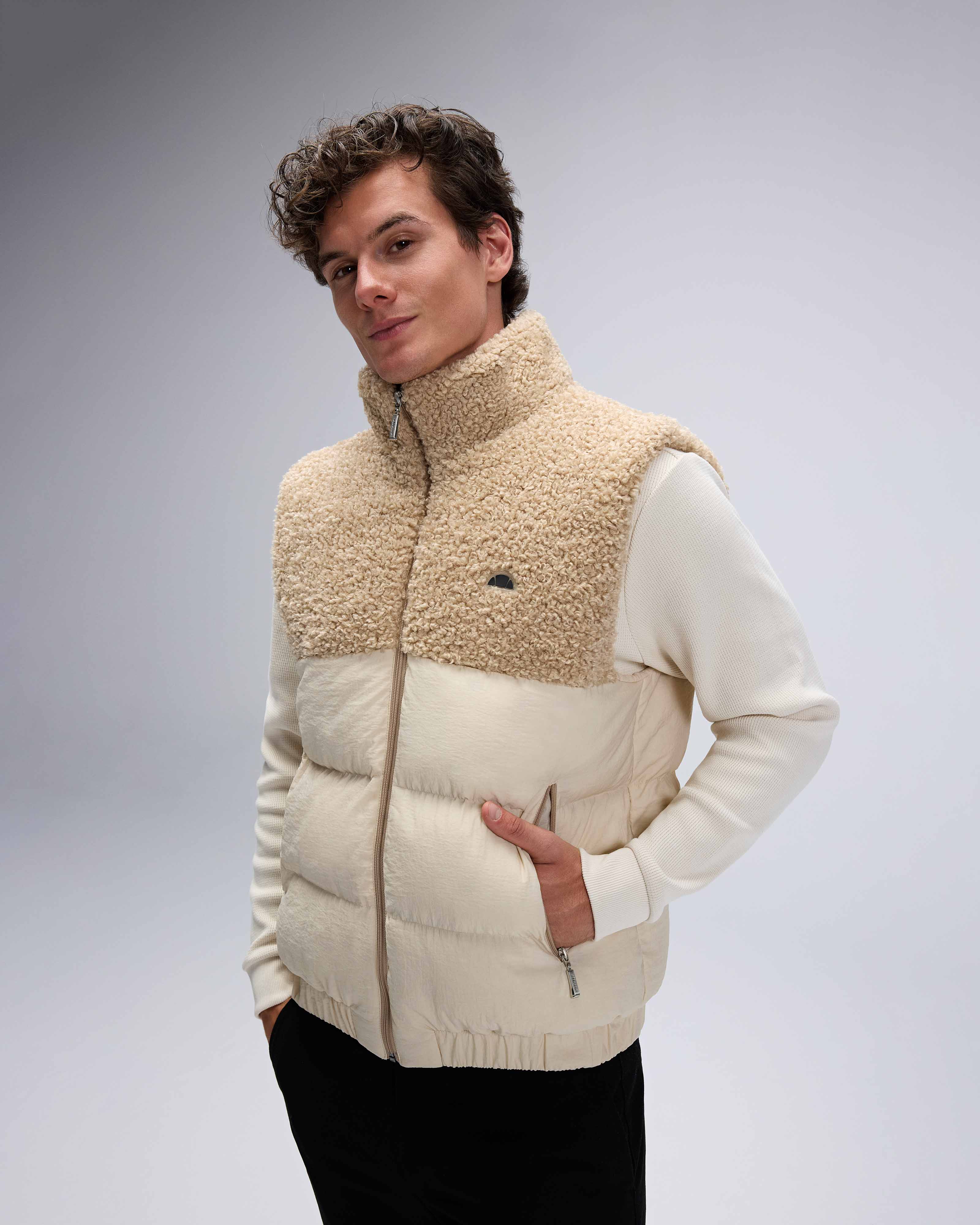 Ellesse Erkek Dolgulu Yelek EM532-BG