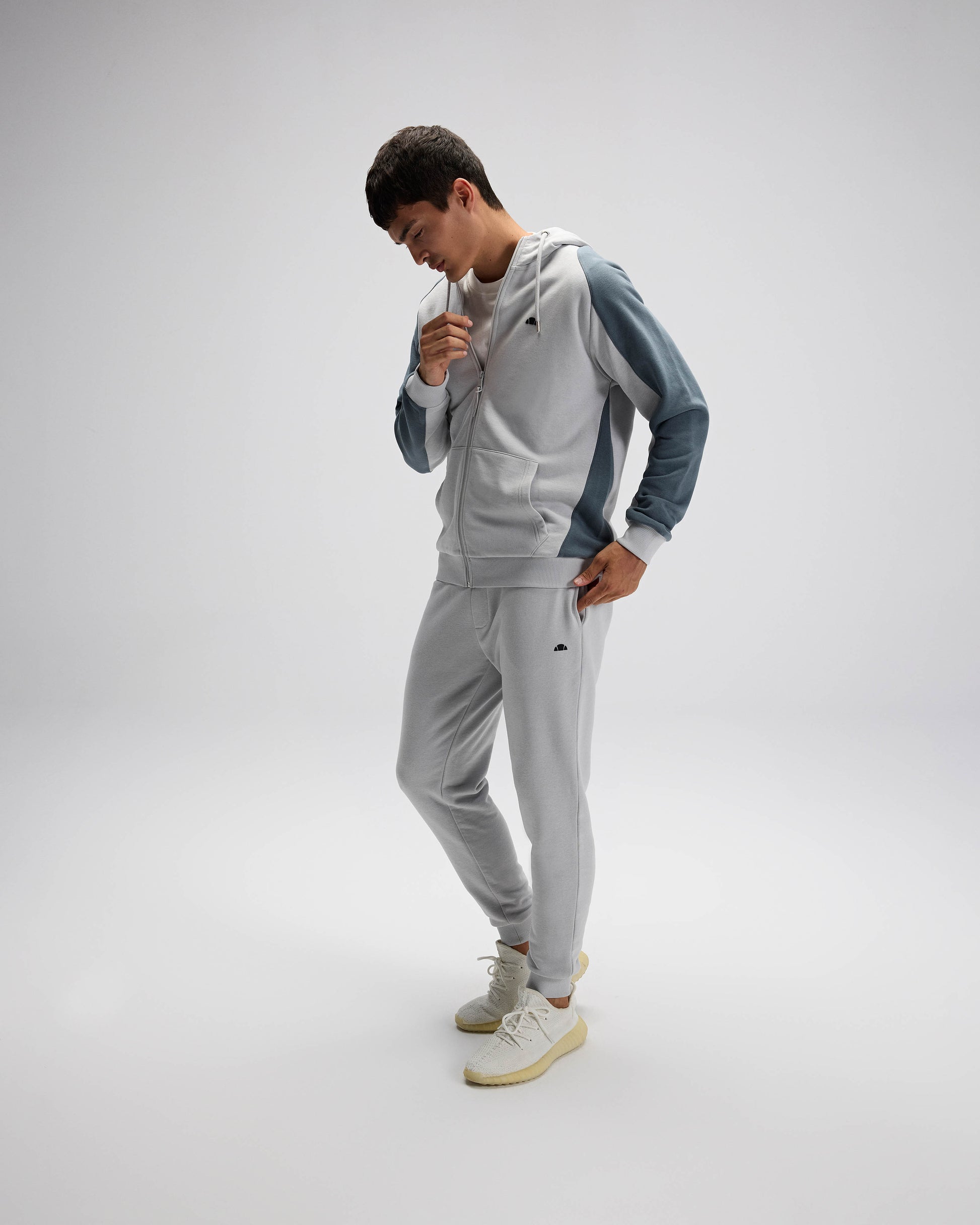 Ellesse Erkek Fermuarlı Kapüşonlu Sweat EM560-GI