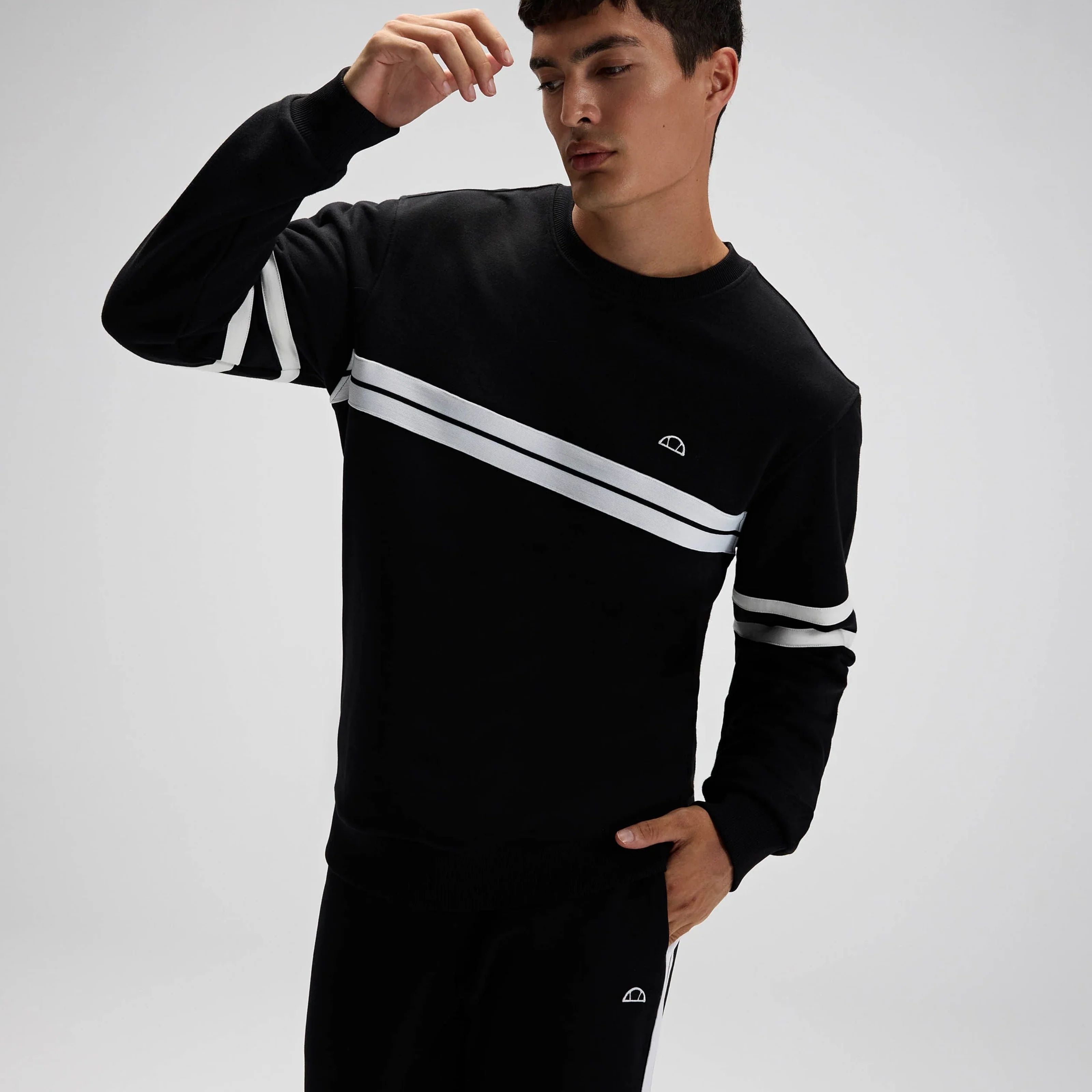 Ellesse Erkek Sweatshirt EM618-BK
