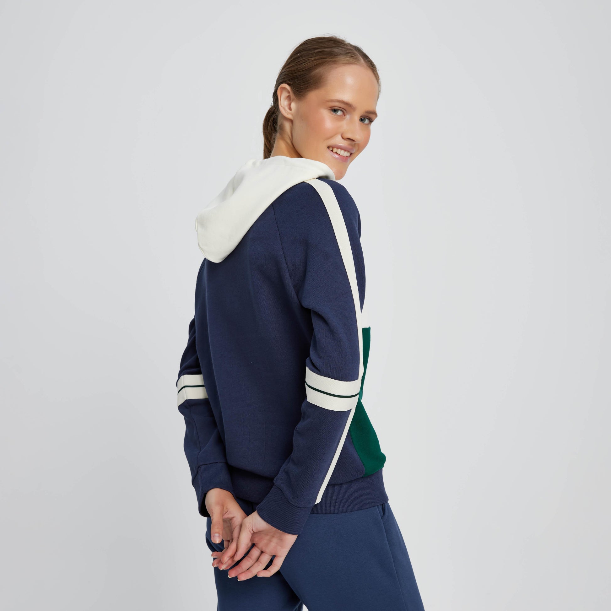 Ellesse Kadın Kapüşonlu Sweatshirt EF082-GRN