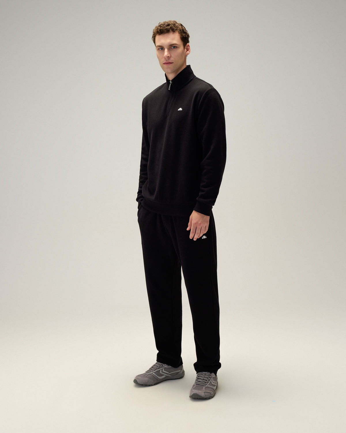 Ellesse Yarım Fermuarlı Erkek Sweatshirt 5WM1603-BK
