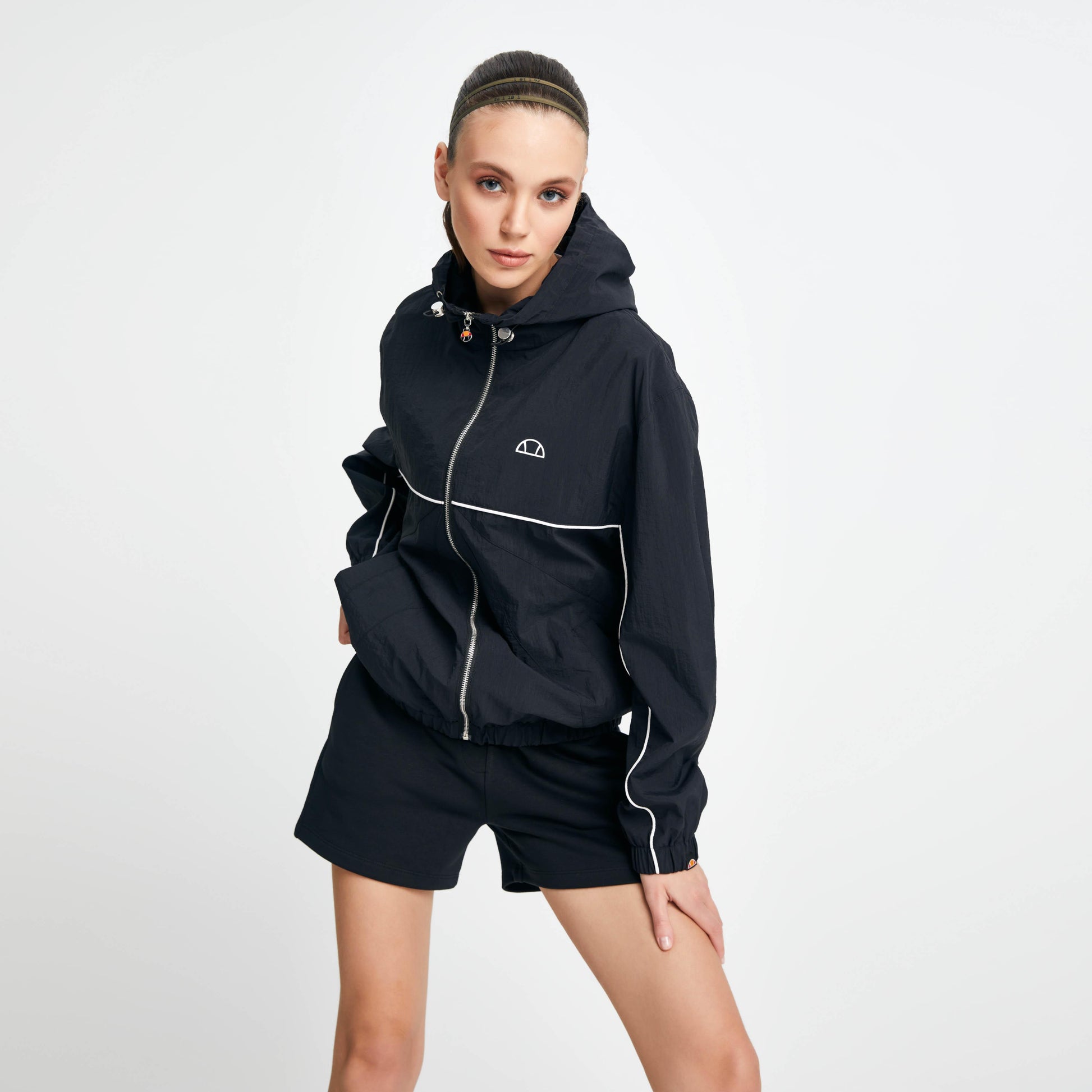 Ellesse Kadın Fermuarlı Ceket EF100-BK