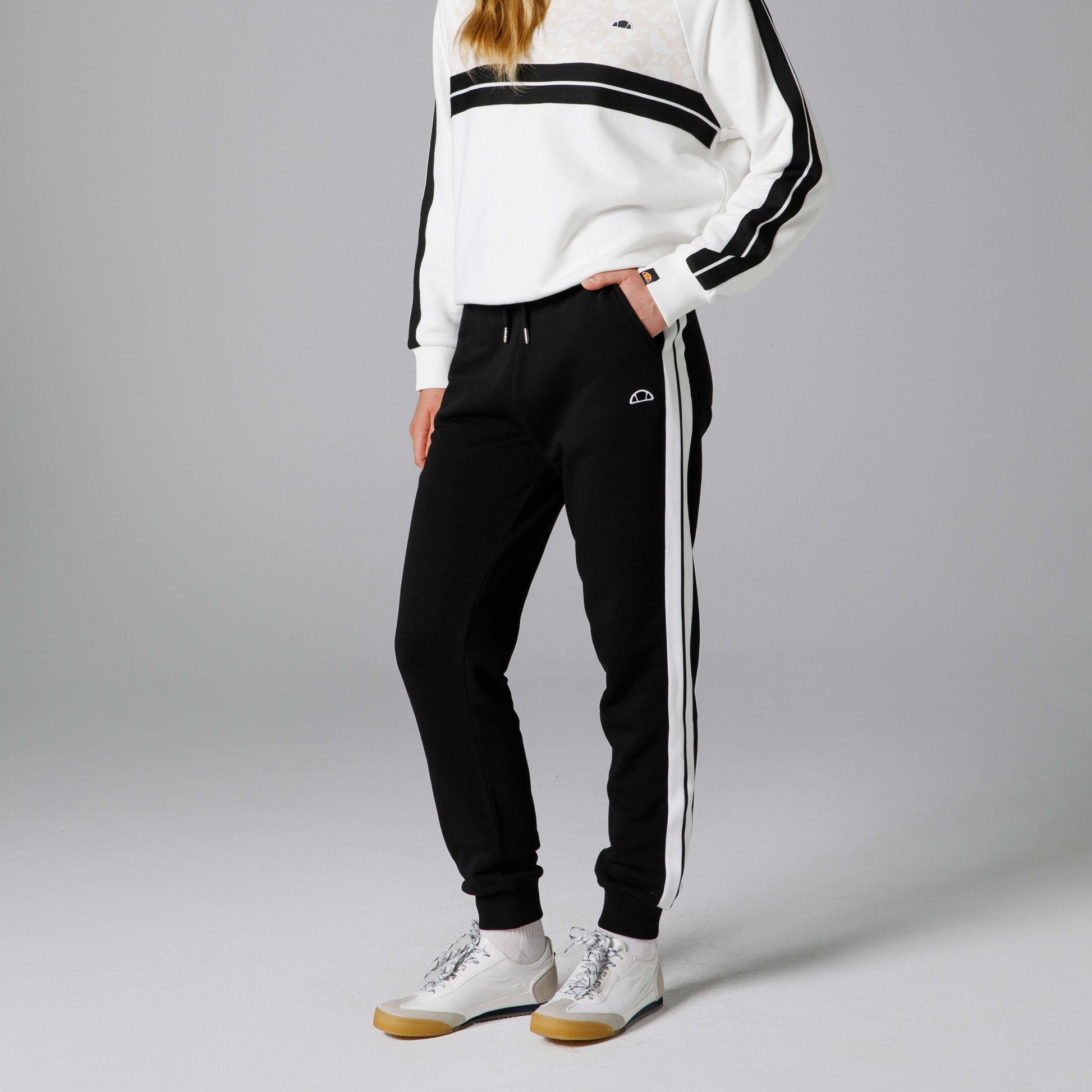 Ellesse Jogger Kadın Eşofman Altı EF170-BK
