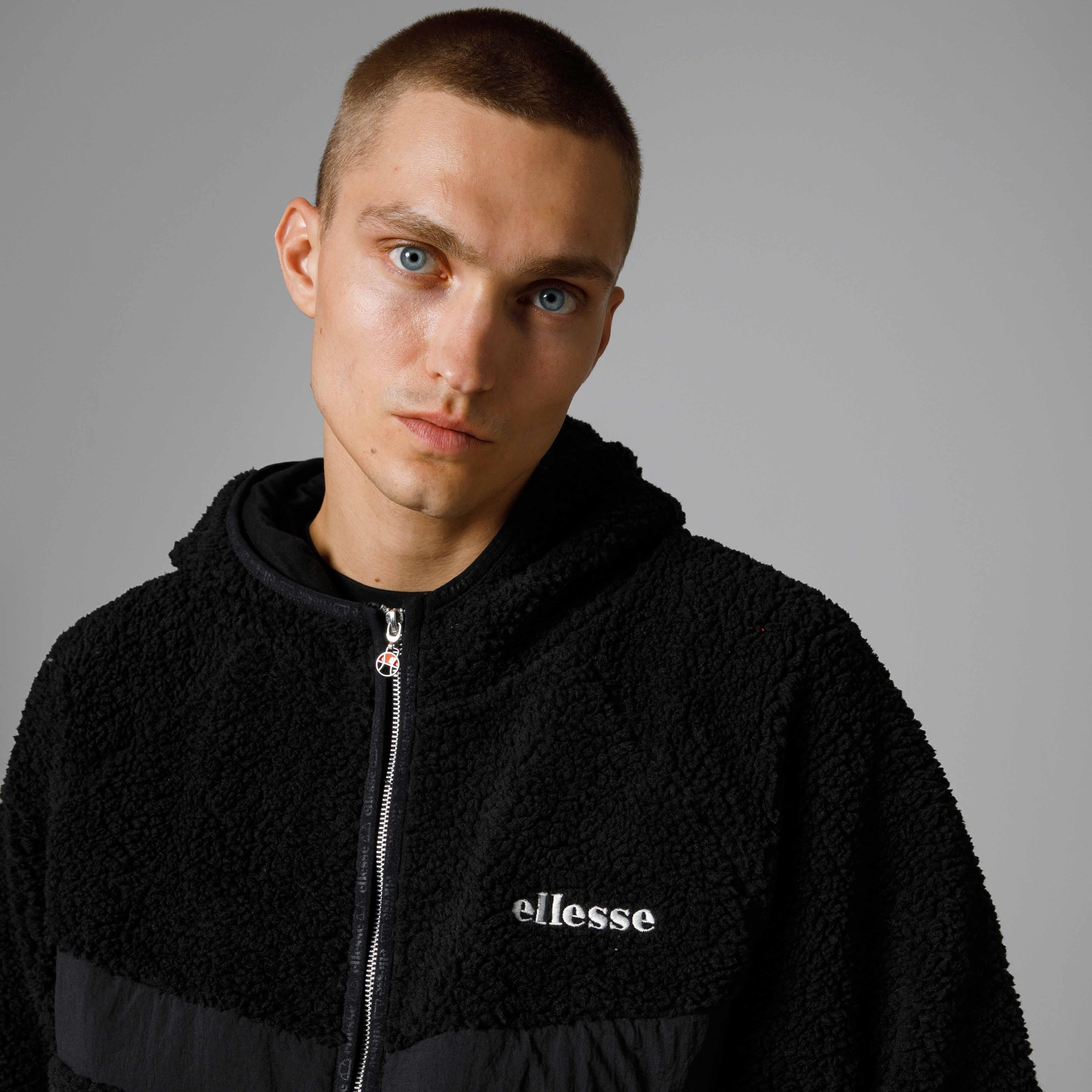 Ellesse Fermuarlı Kapüşonlu Erkek Mont EM203-BK – ellesse