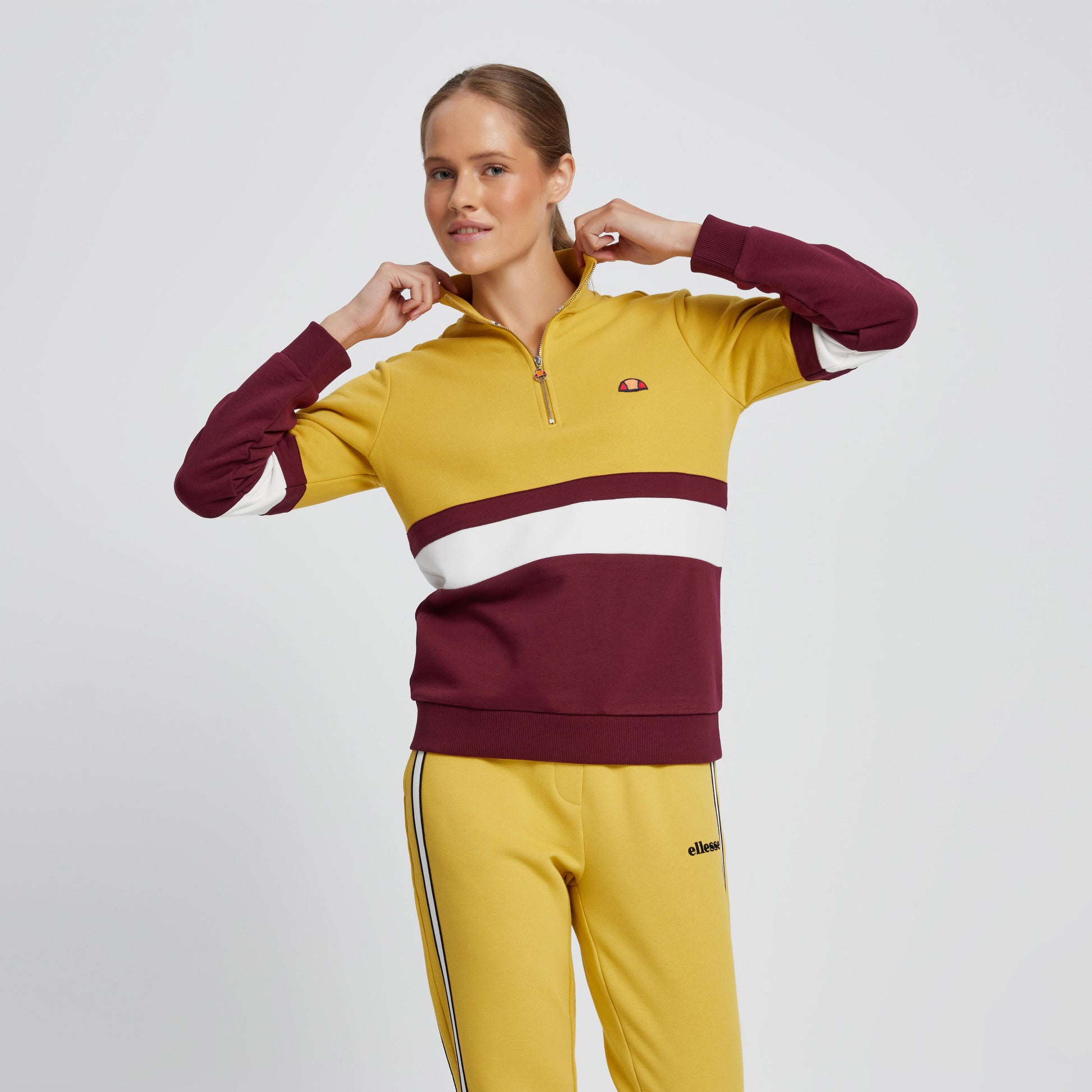Ellesse Kadın 3/4 Fermuarlı Üst EF083-BO