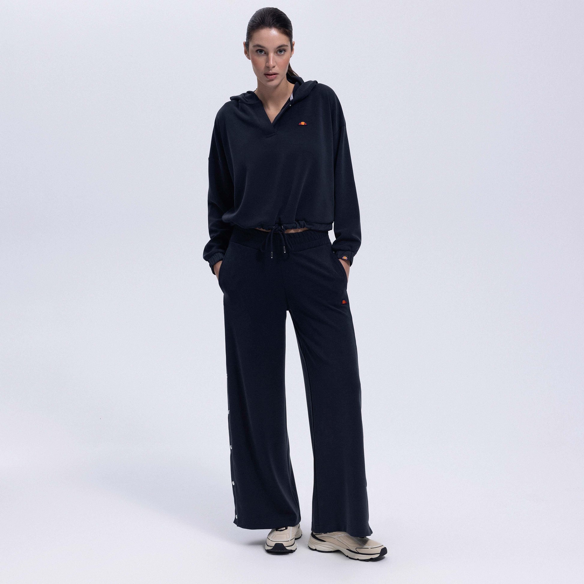 Ellesse Kadın Sweat EF209-1-BK