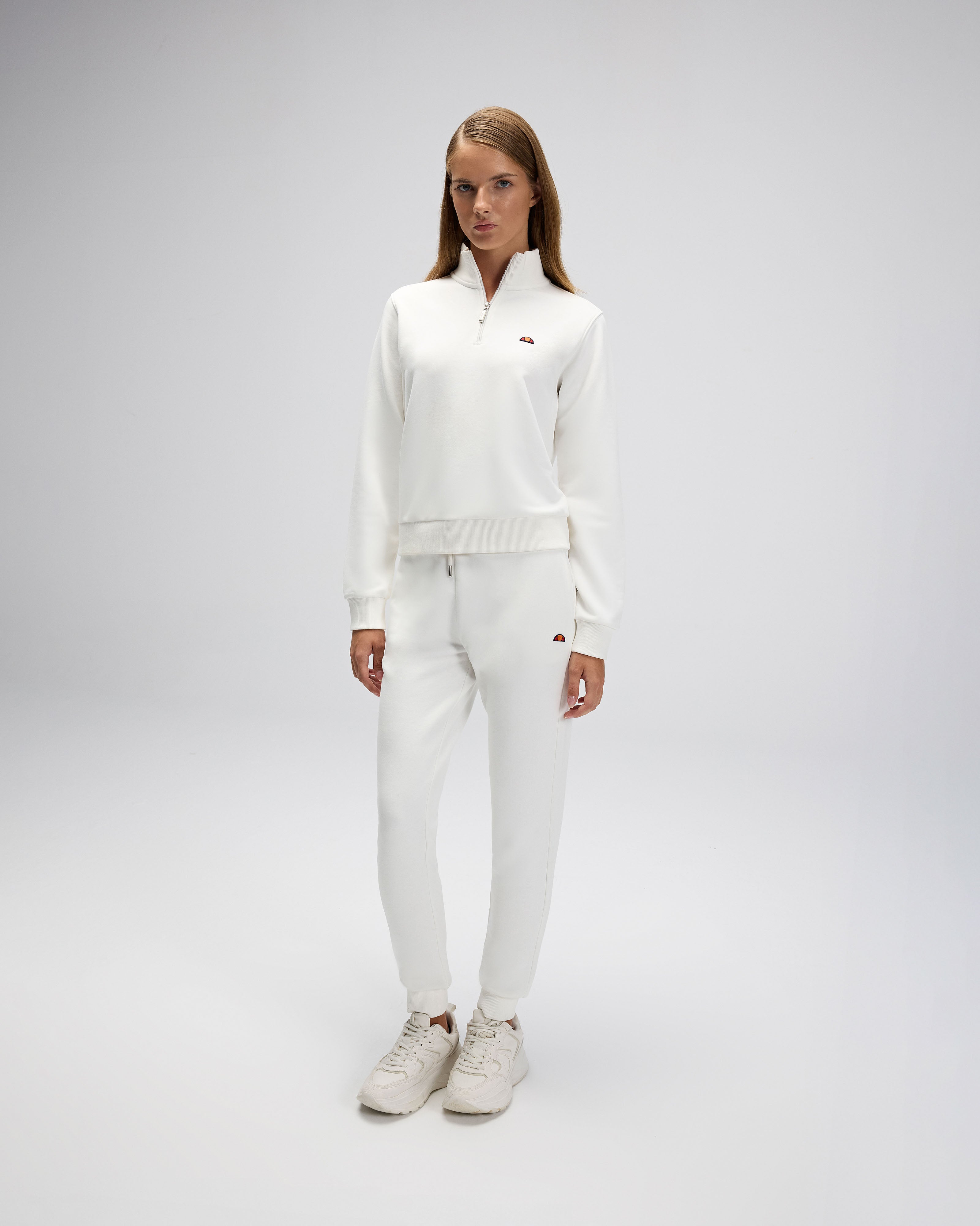 新品同様 ellesse エレッセ 上下セット JASPO（11-3／Lサイズ） ba5611736c6a492907a11419e97111