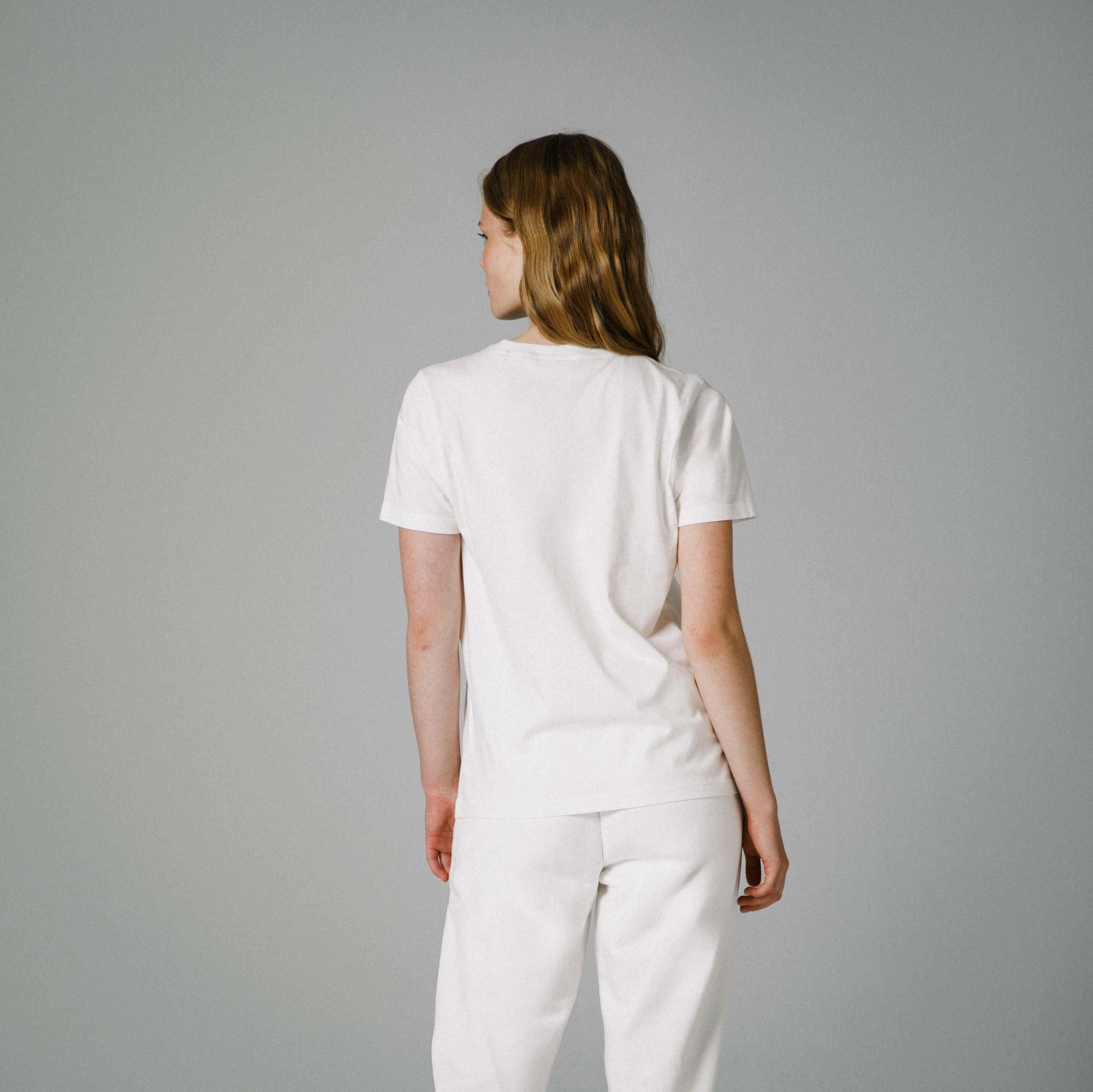 Ellesse Kadın Tişört EF175-OF – ellesse