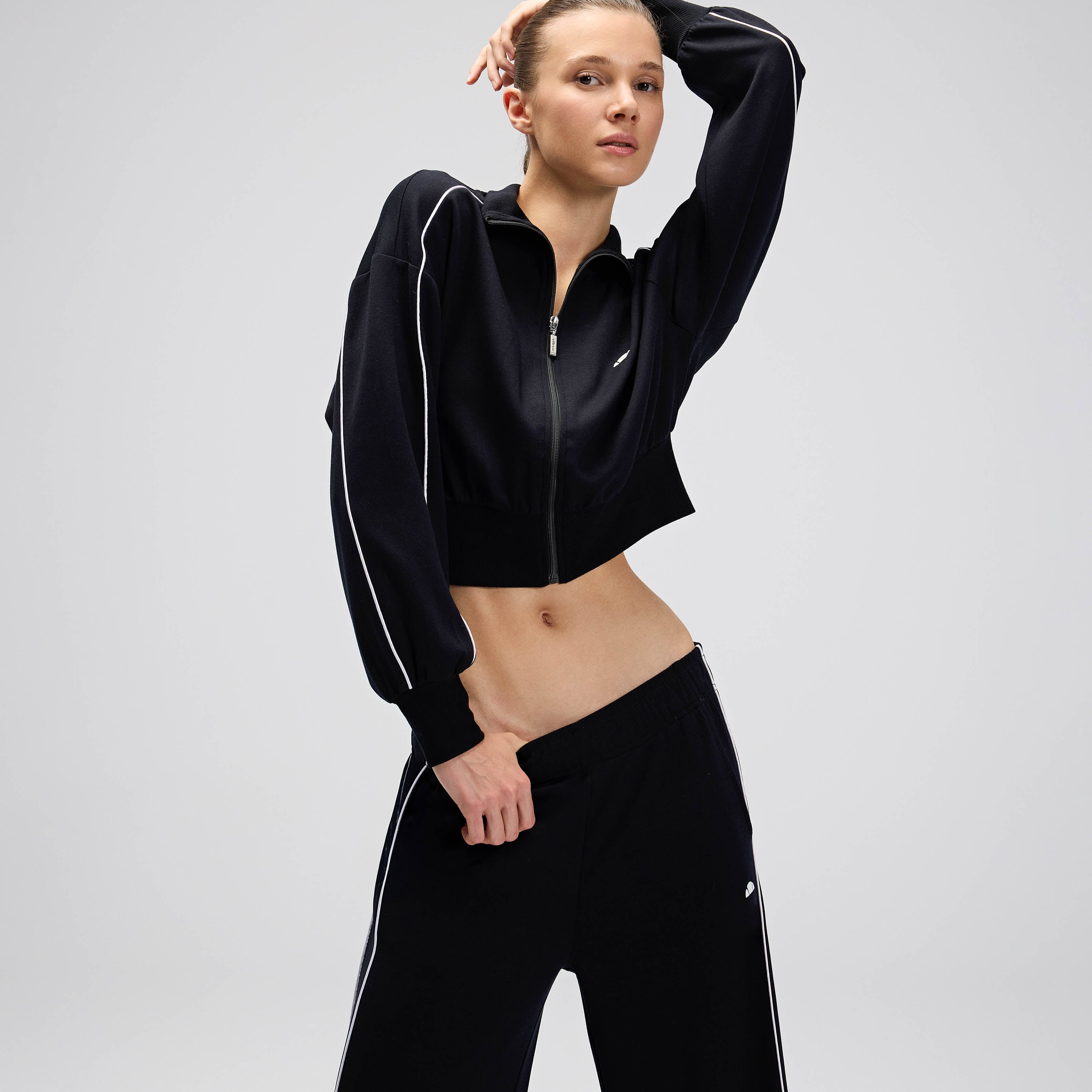 Ellesse Kadın Fermuarlı Sweat EF547-BK