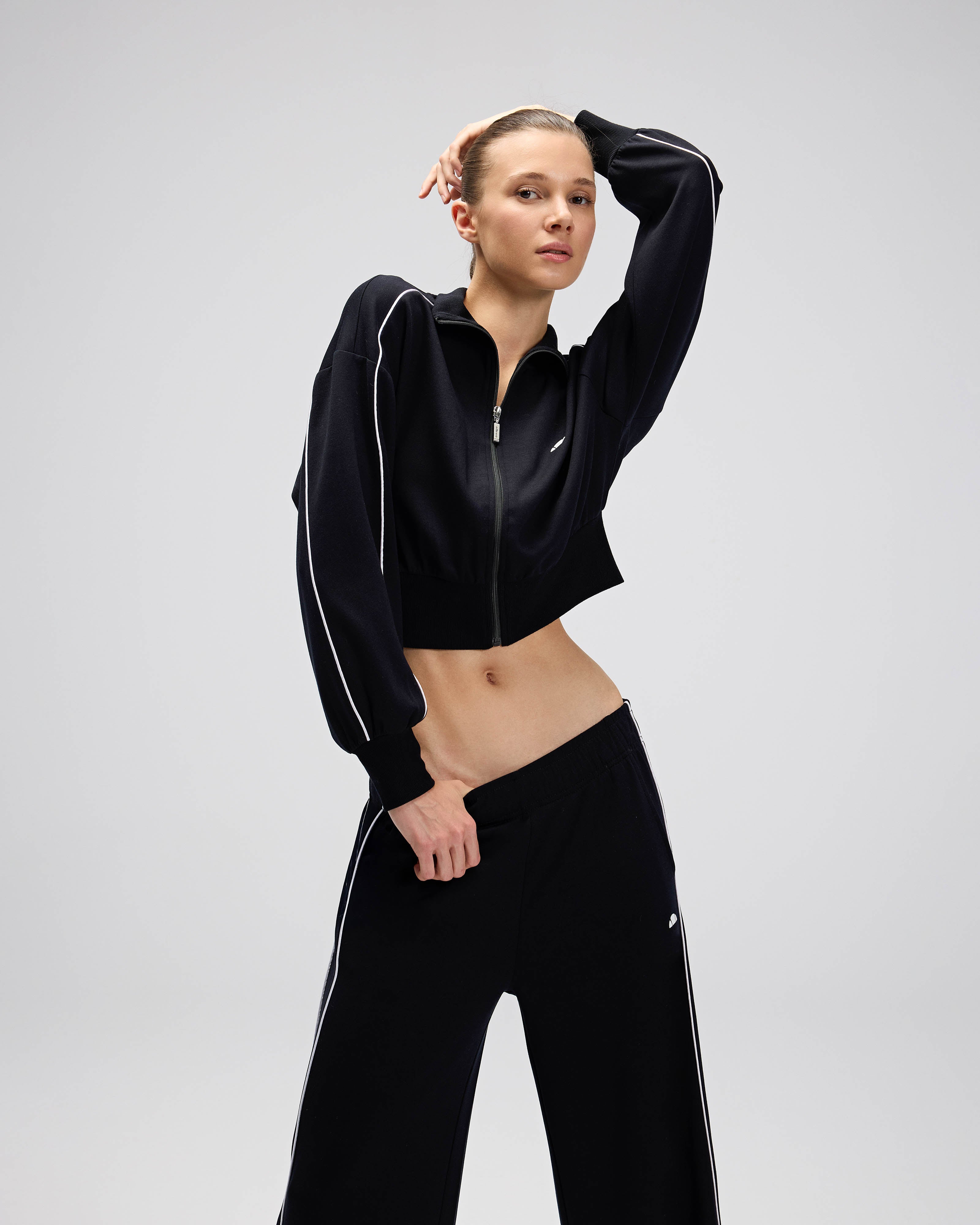 Ellesse Kadın Fermuarlı Sweat EF547-BK