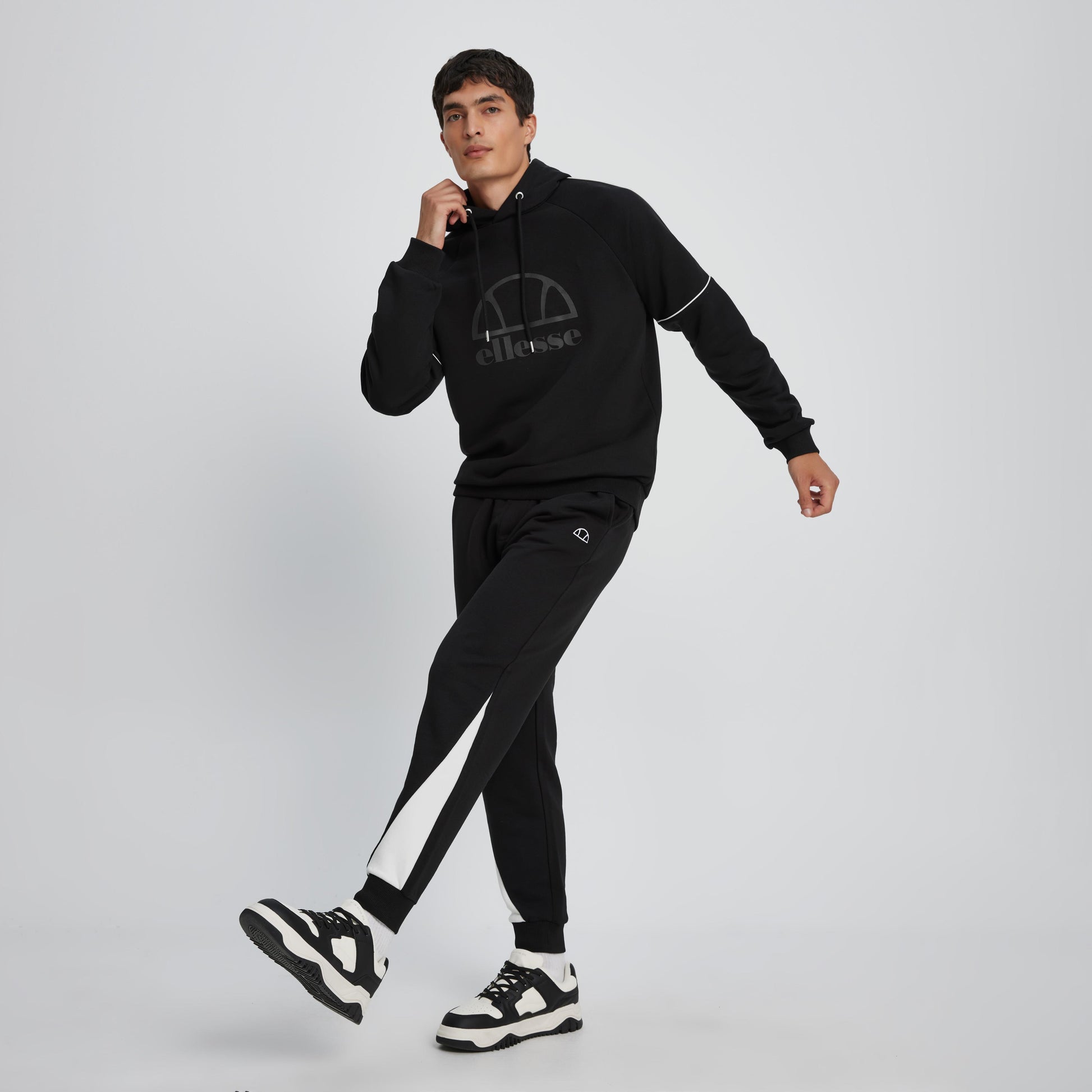 Ellesse Erkek Sweatshirt EM073-BK