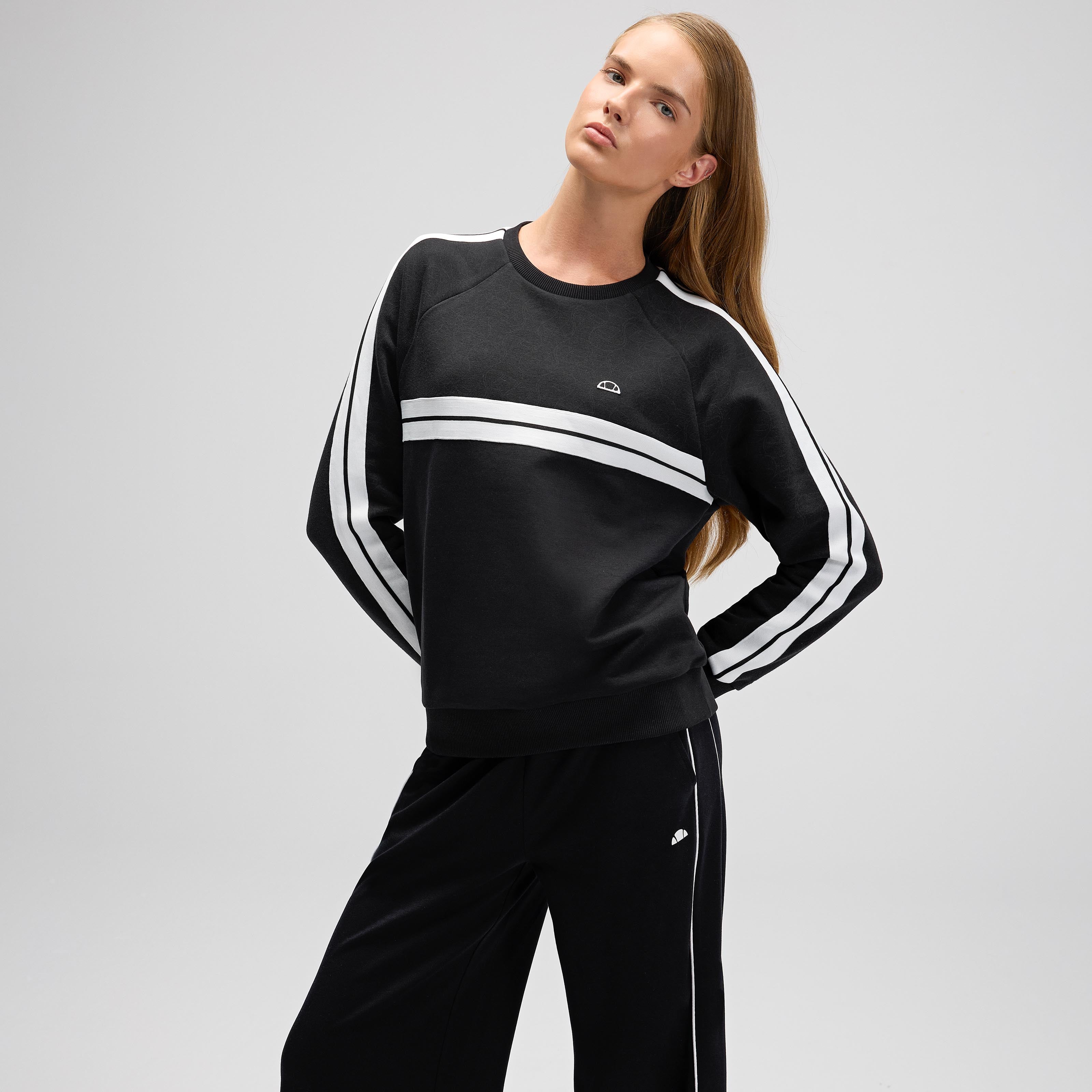 Ellesse Kadın Sweatshirt EF536-BK