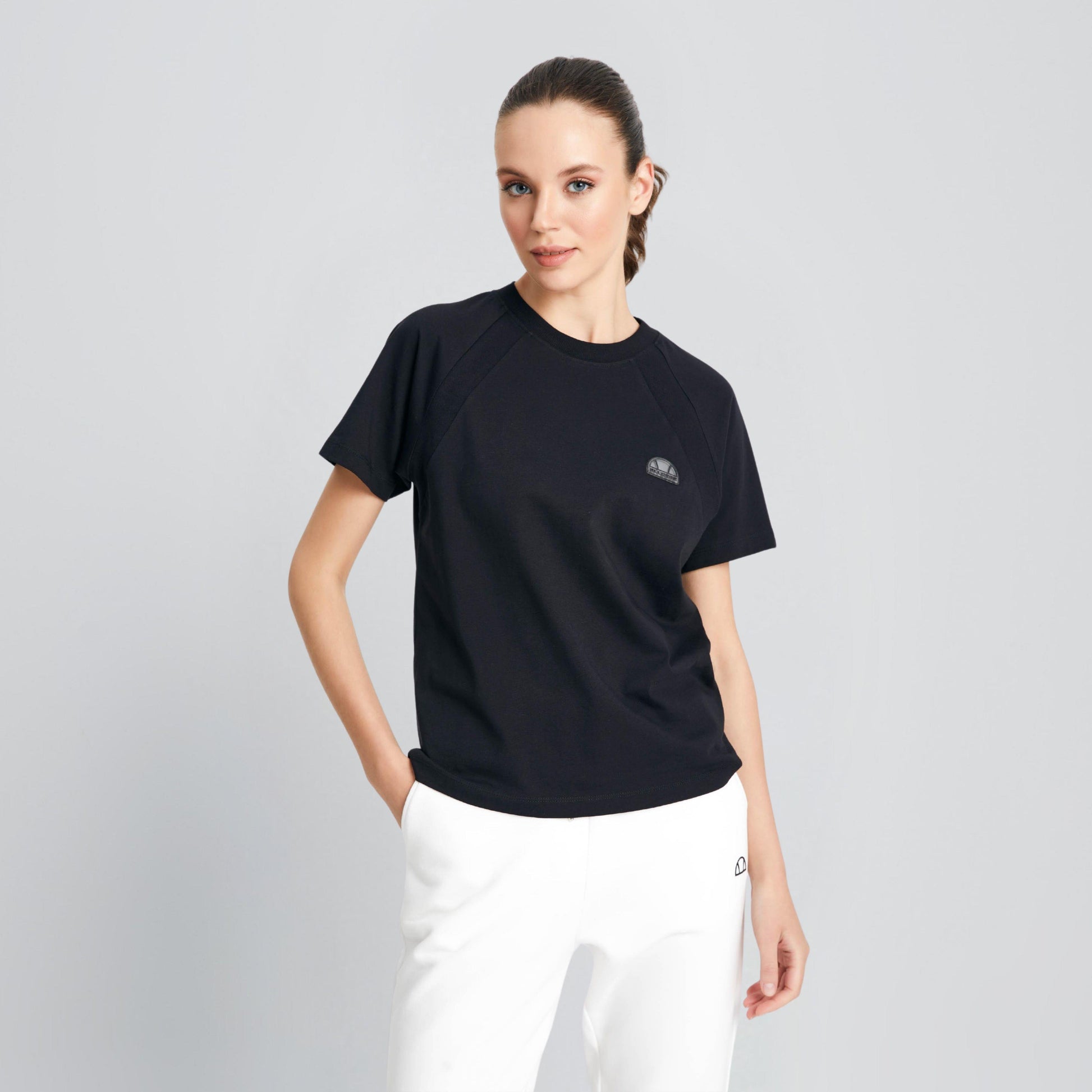 Ellesse Kadın Tişört EF149-BK