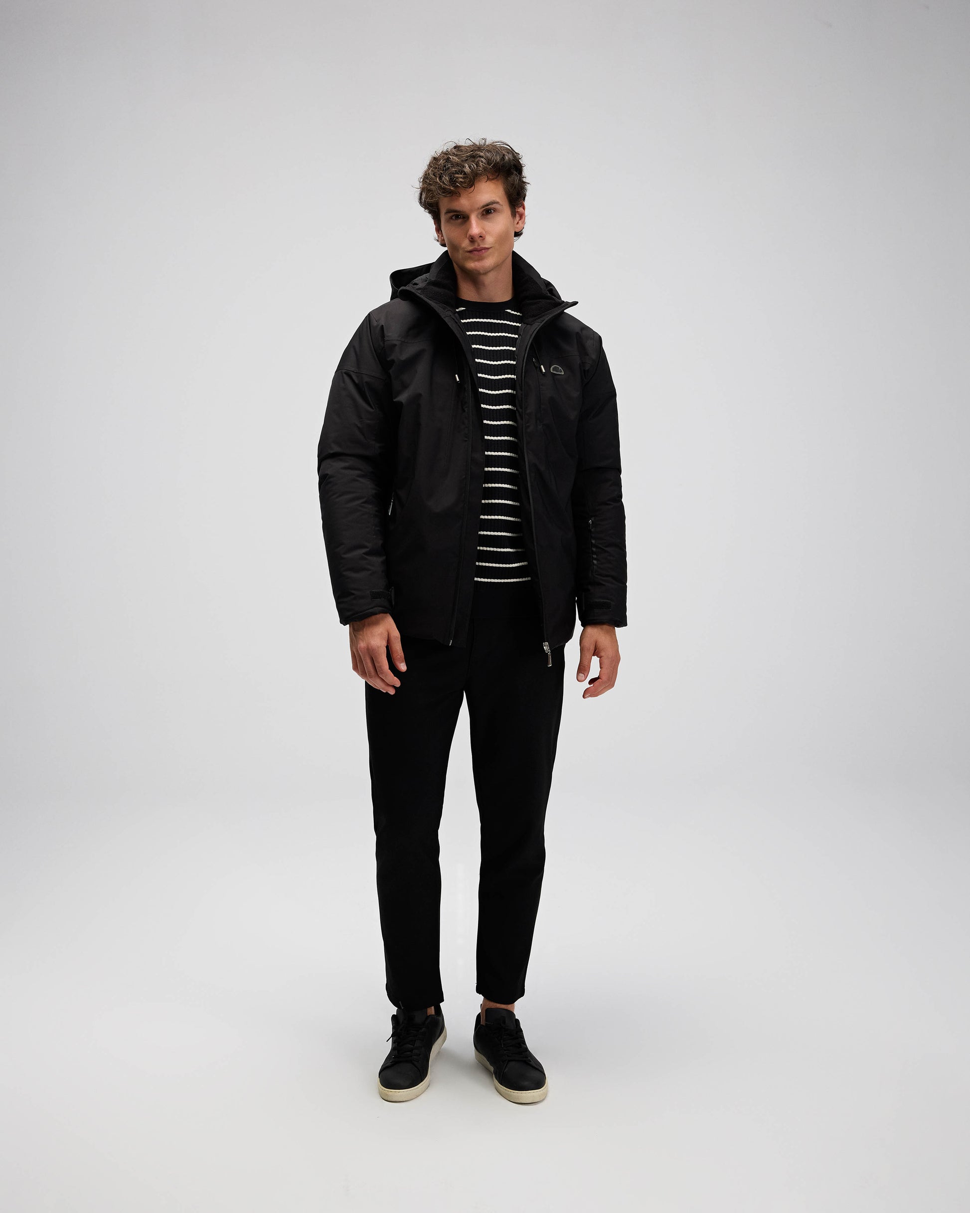 Ellesse Erkek Mont EM515-BK