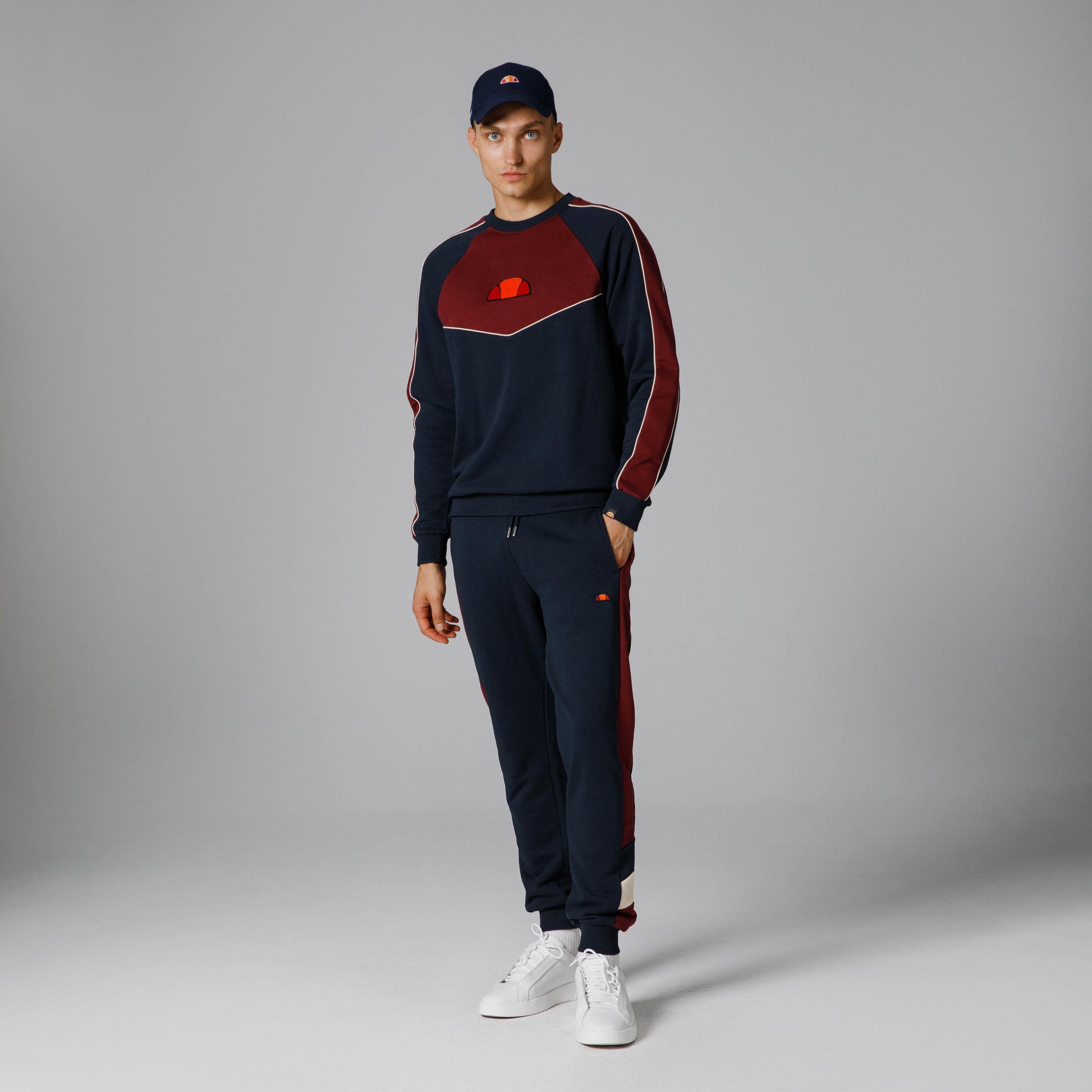 Ellesse Erkek Sweatshirt EM248-NV