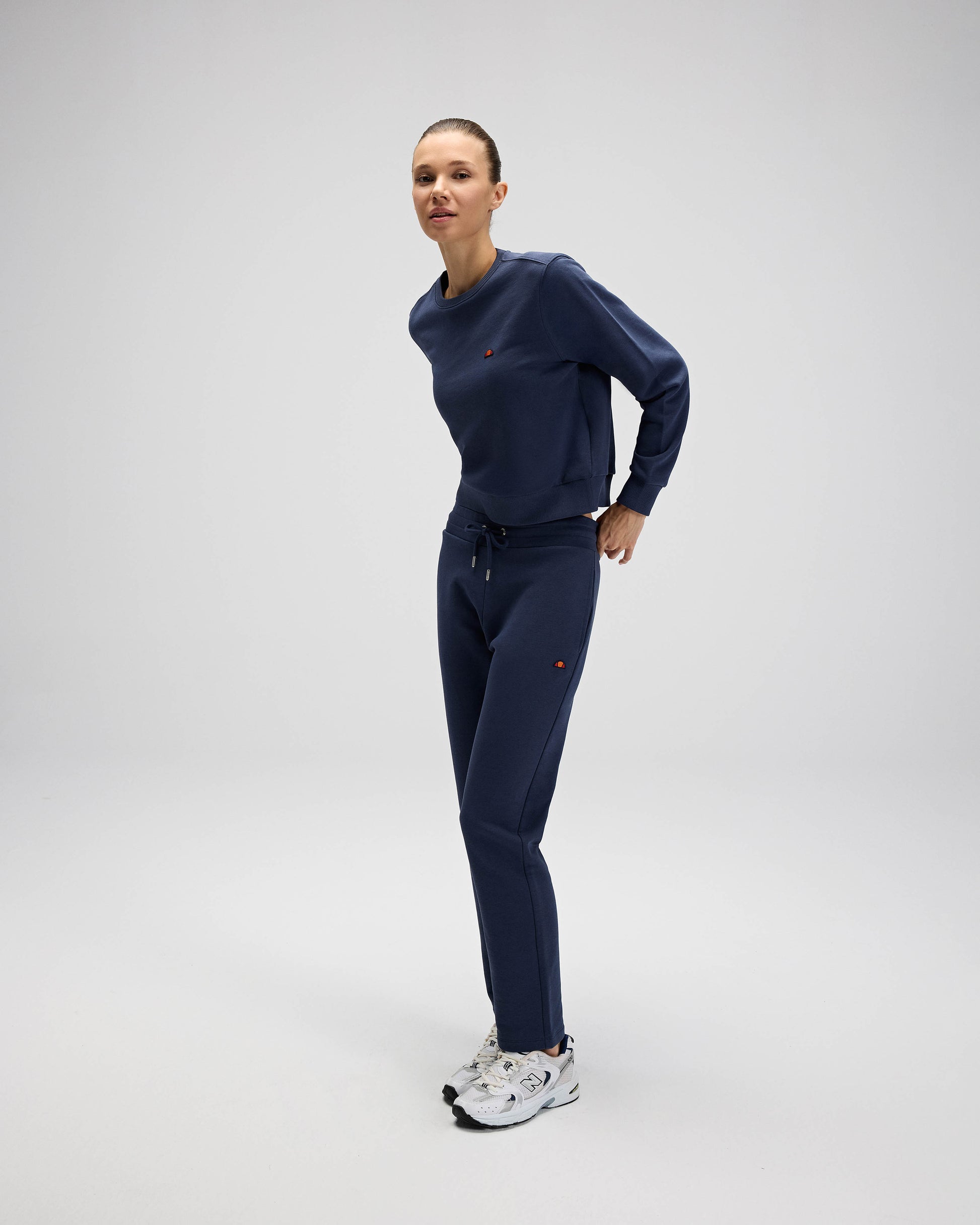 Ellesse Kadın Sweatshirt EF553-NV