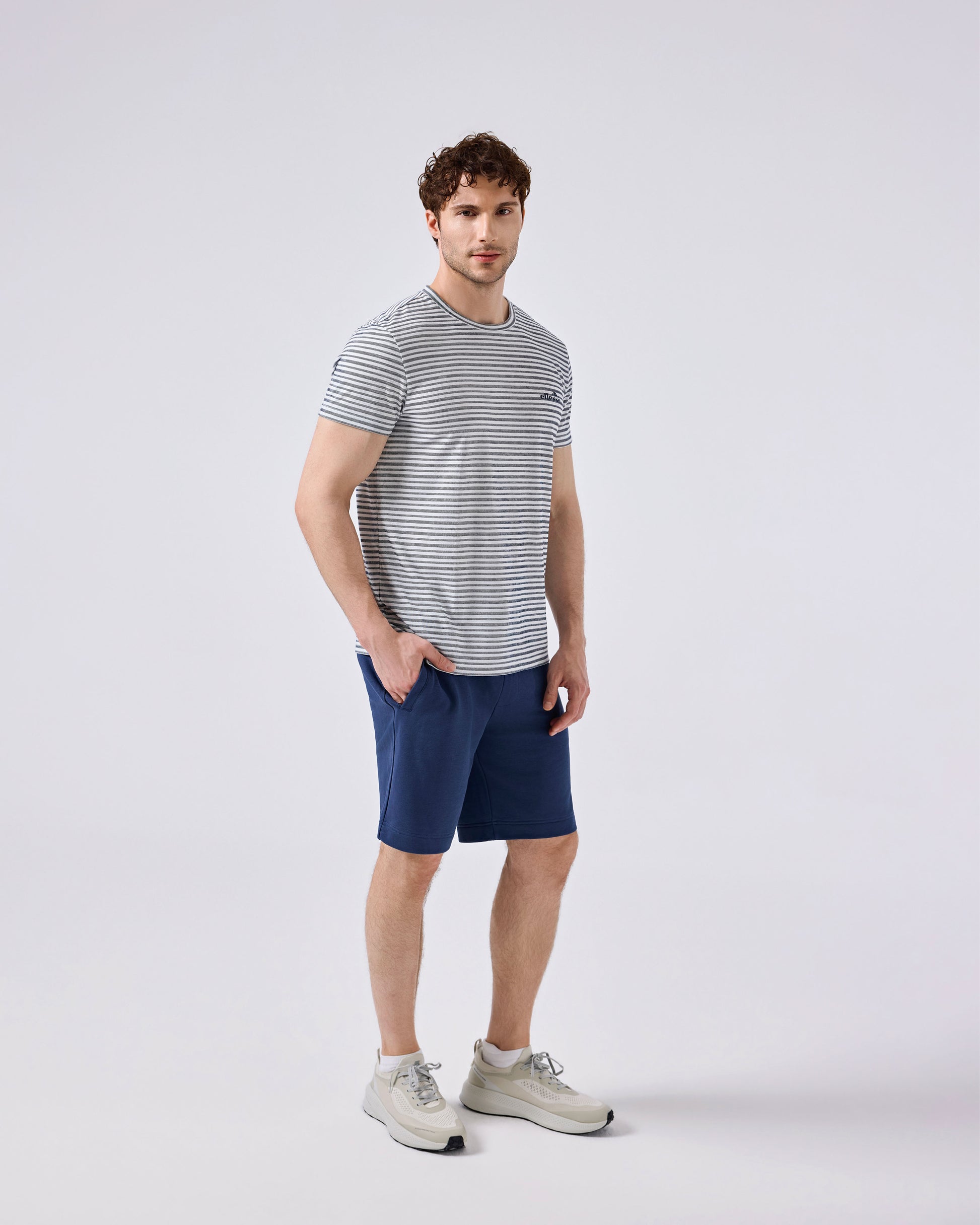 Ellesse Erkek Tişört 6SM5021-NV