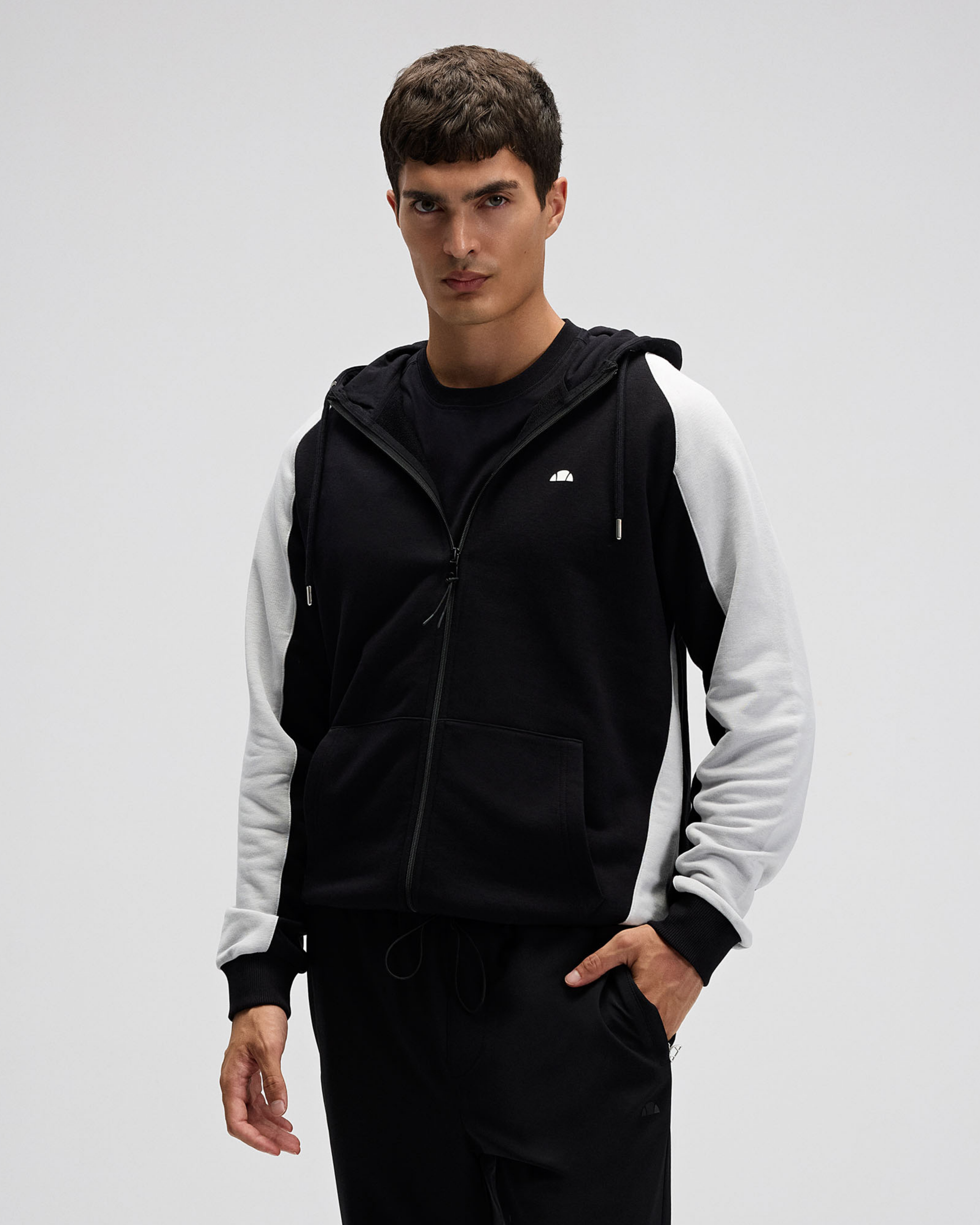 Ellesse Erkek Fermuarlı Kapüşonlu Sweat EM560-BK